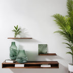 Vase tourbillon décoratif contemporain en verre vert givré d'Allan Andrews