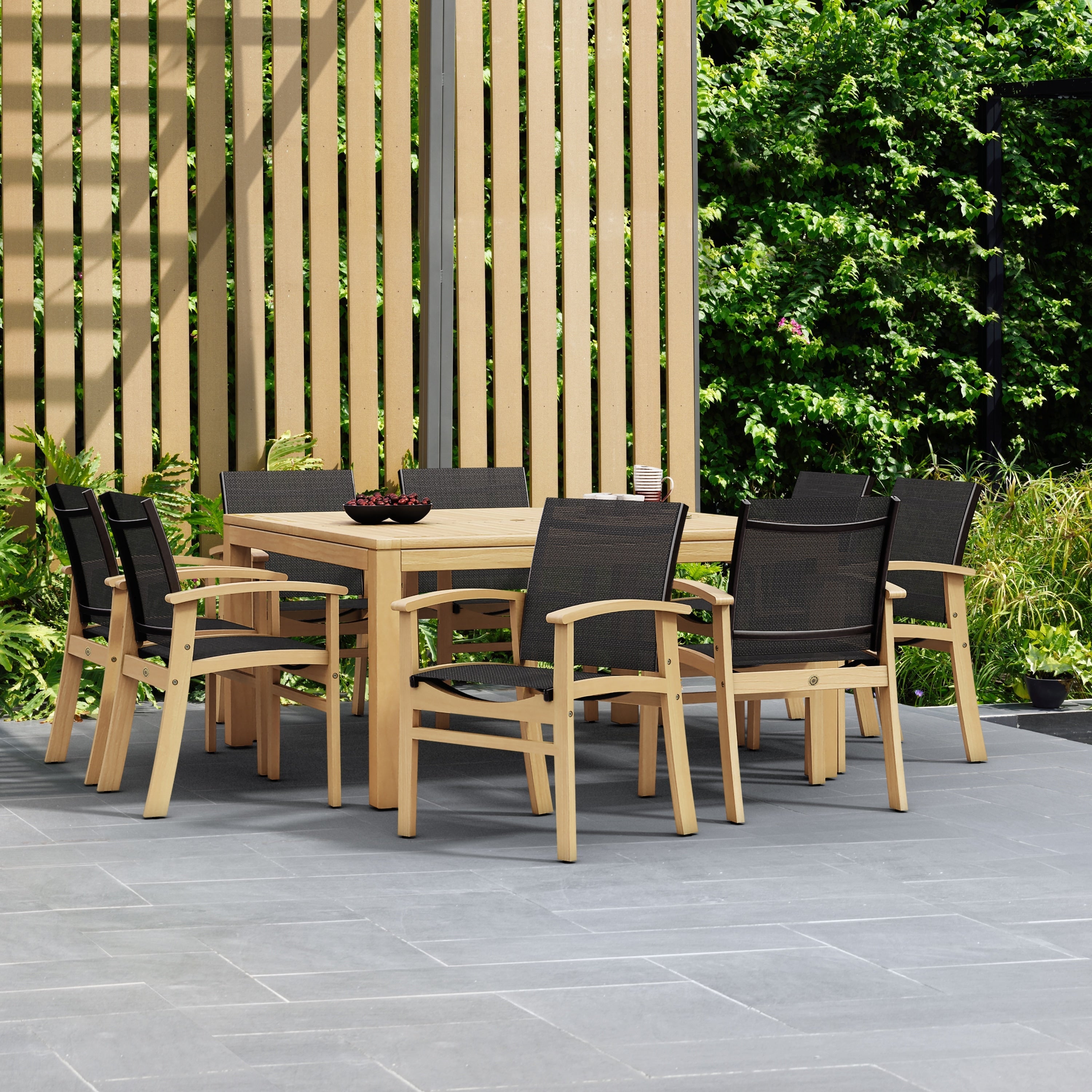 Ensemble de salle à manger d'extérieur en teck Amazonia Luna, 9 pièces