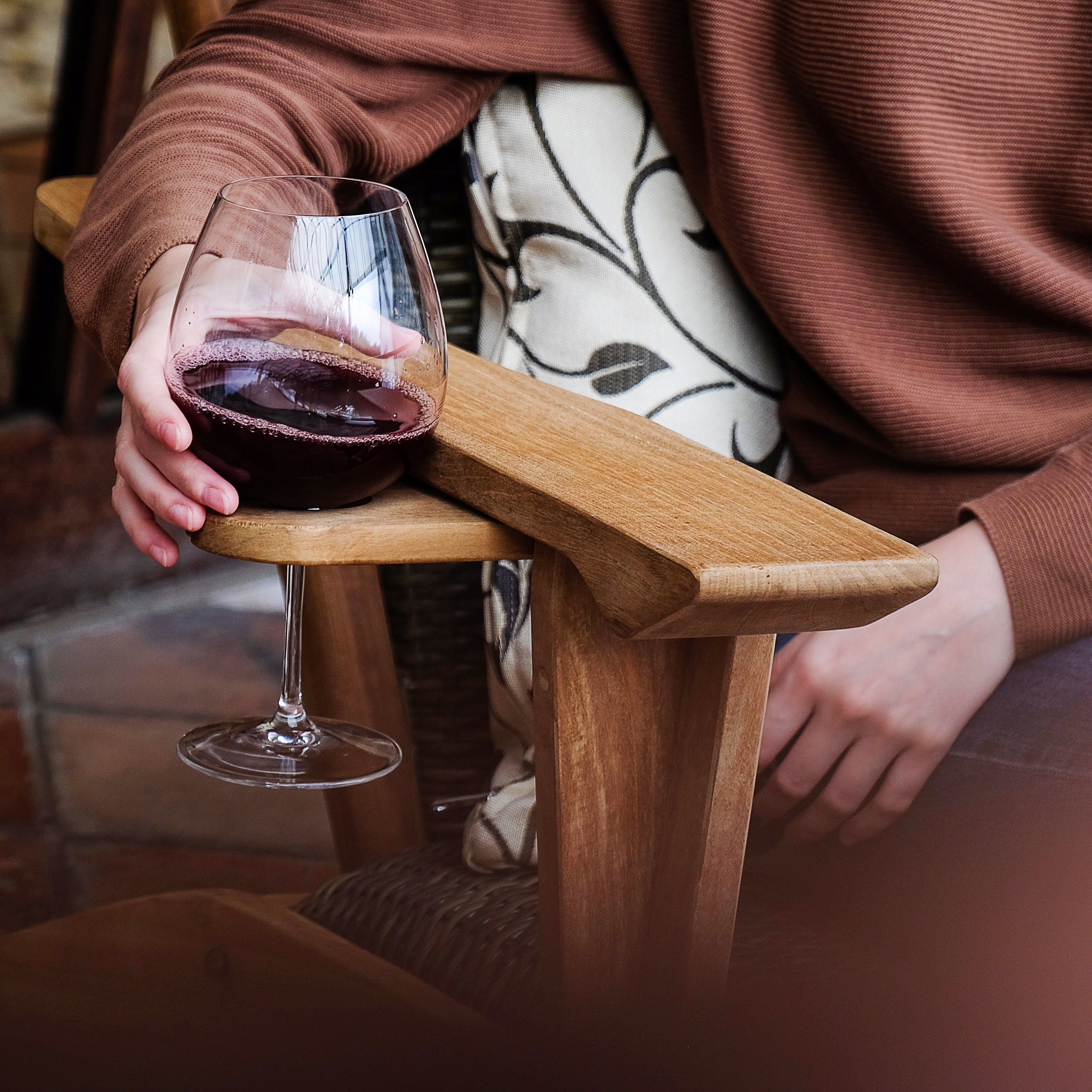 Ensemble de 5 chaises Adirondack d'extérieur rembourrées en teck Cambridge Casual Auburn