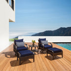 Ensemble de fauteuils club et poufs d'extérieur Barcelo Sunbrella 5 pièces