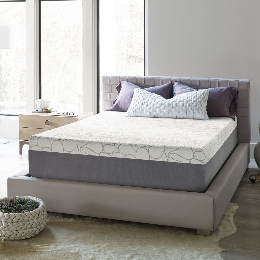 Matelas Beautyrest en mousse à mémoire de forme gel de 14 pouces dans une boîte