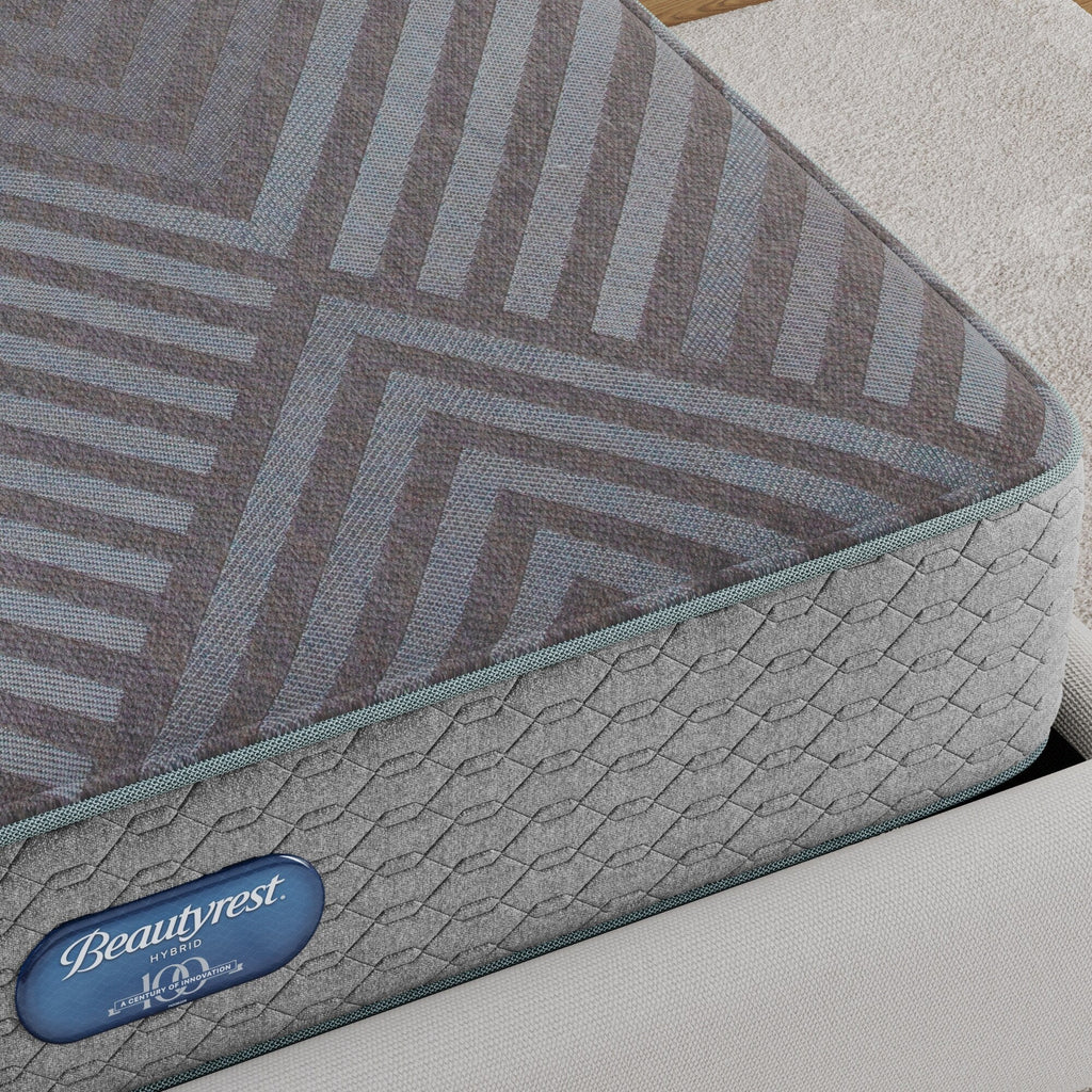 Matelas hybride mi-ferme Beautyrest Regal Sleep