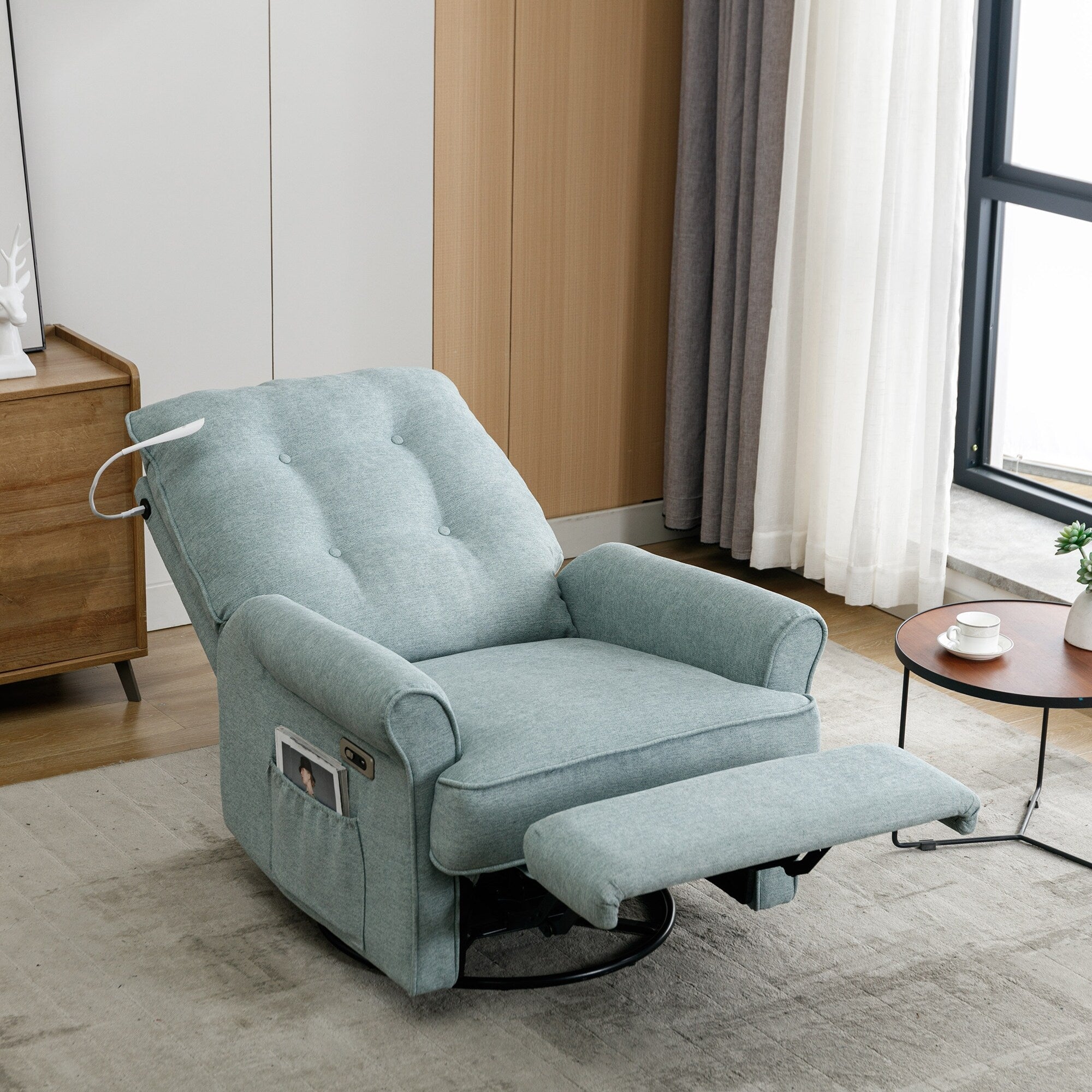 Fauteuil inclinable pivotant à 270° beige avec ports de chargement USB, lampe tactile, base à bascule et poche de rangement latérale