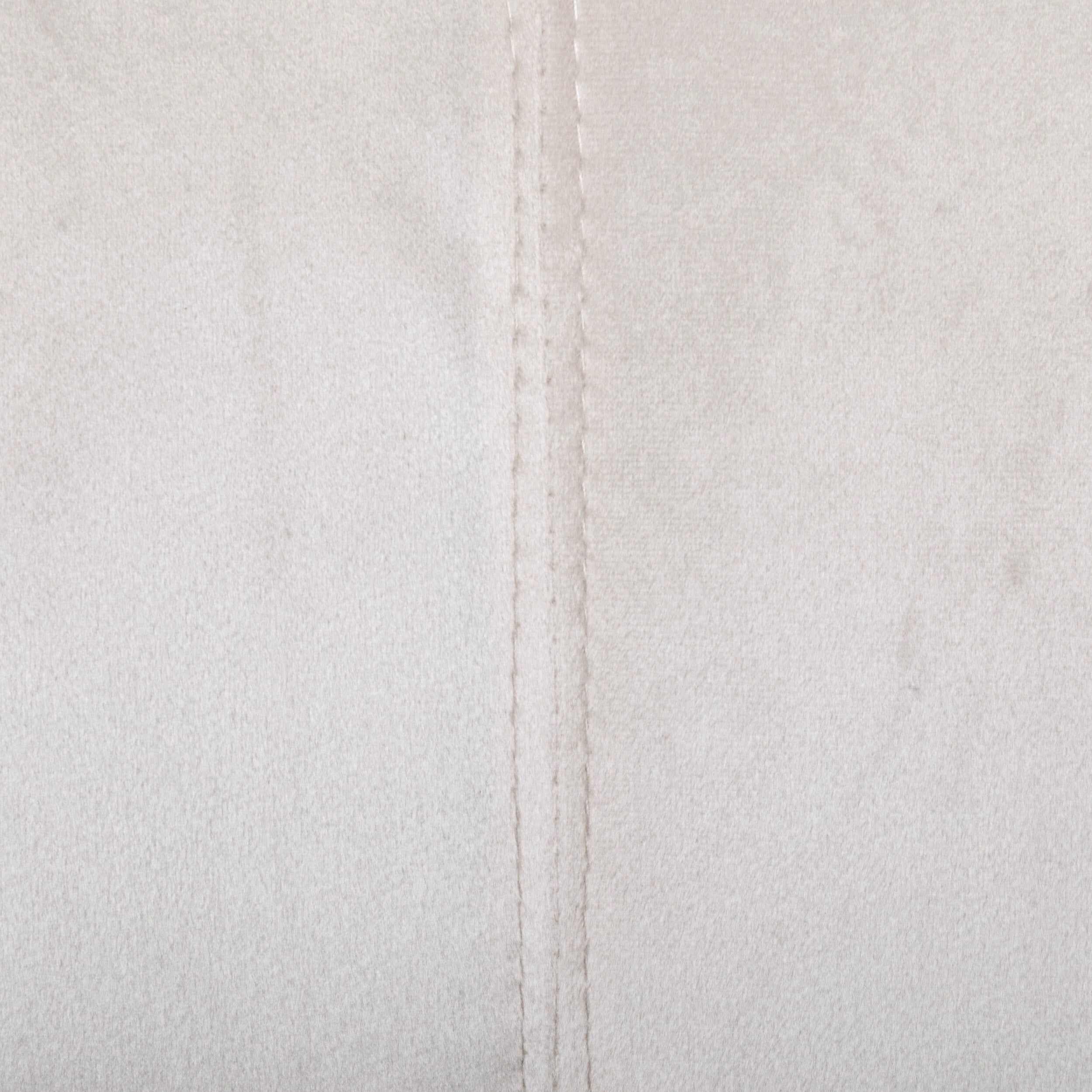 Canapé 3 places en velours beige 76,25 avec coutures en canal et pieds en métal pour le salon