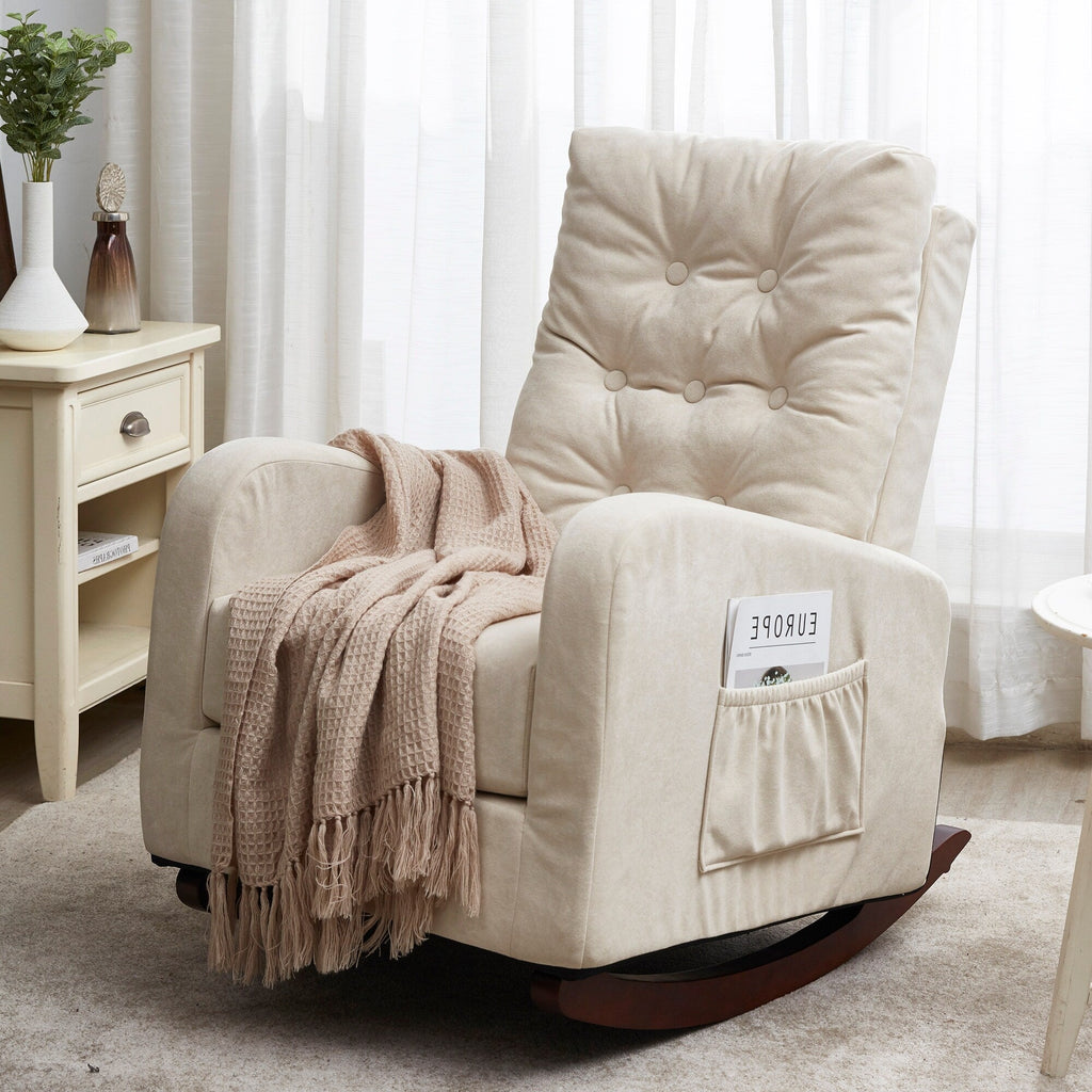 Fauteuil inclinable beige réglable avec pieds en bois massif, dossier haut et poches latérales de relaxation