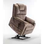 Fauteuil inclinable électrique beige pour seniors avec moteur OKIN, inclinaison complète à 180°, assise large et poches de rangement latérales.