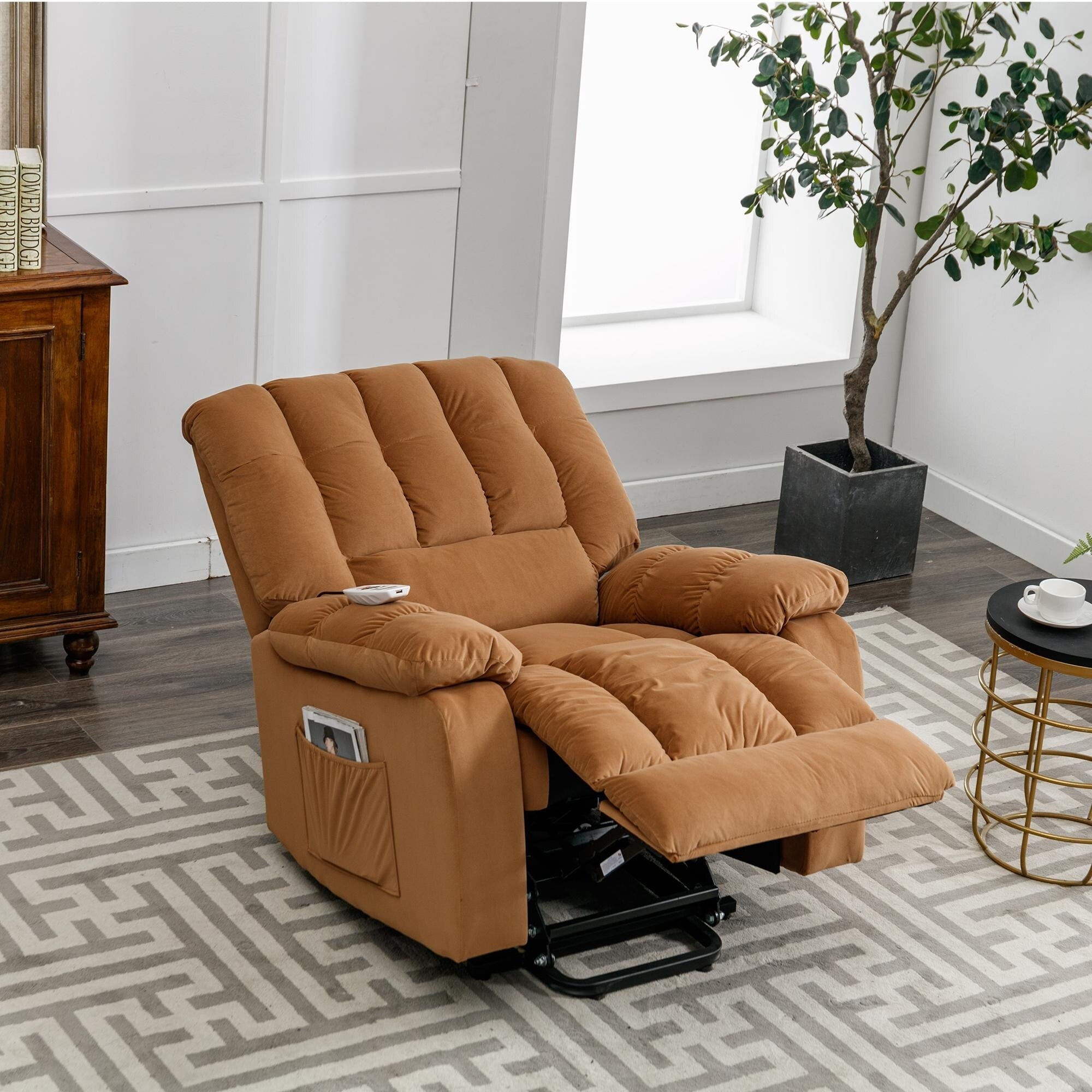 Fauteuil inclinable électrique beige avec chauffage, massage et poche latérale pour salon ou chambre