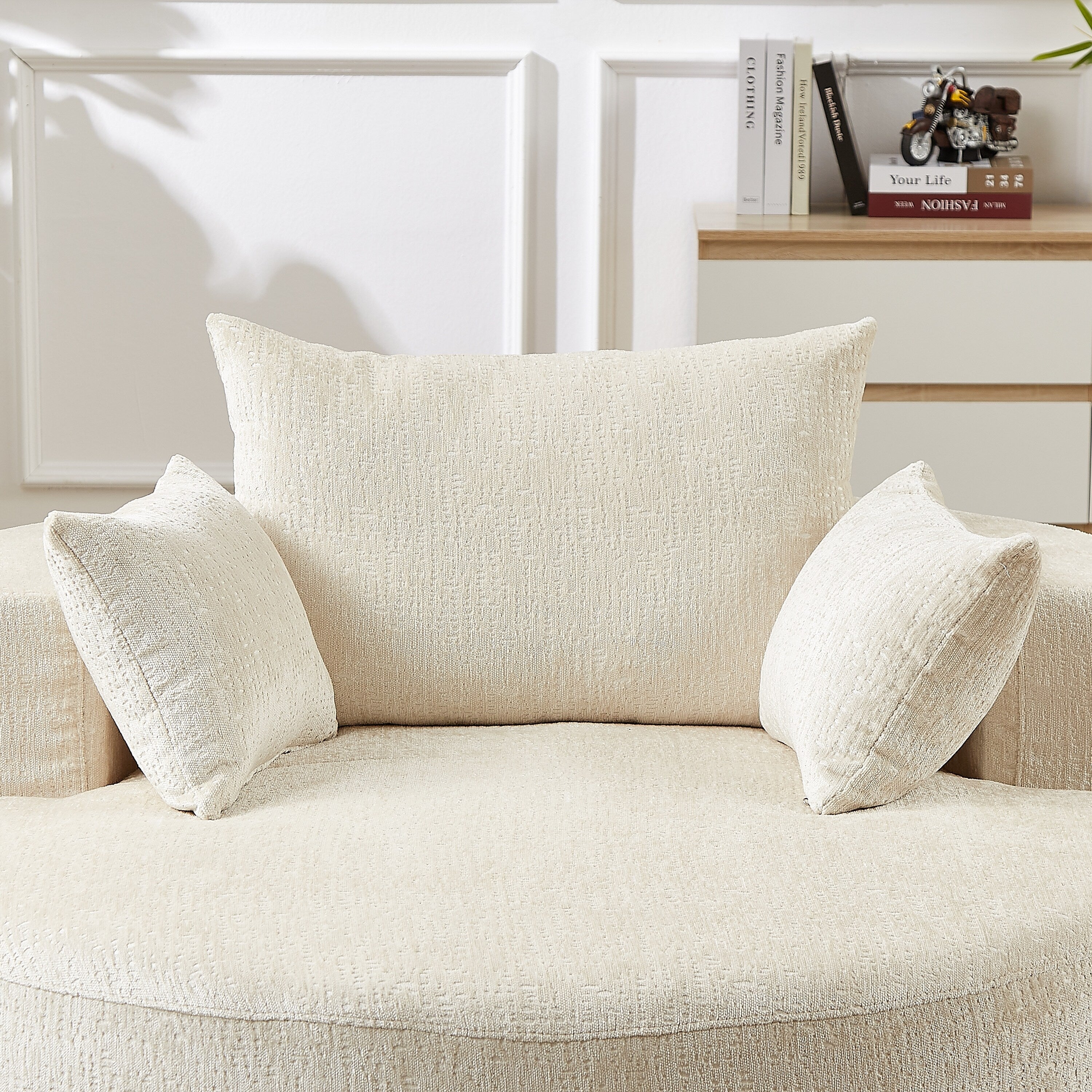 Canapé-lit simple rond beige moderne de 55 cm en chenille éponge avec coussin de dossier pour le salon