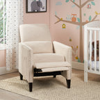 Fauteuil inclinable moderne en tissu beige avec repose-pieds, clous décoratifs et pieds en bouleau