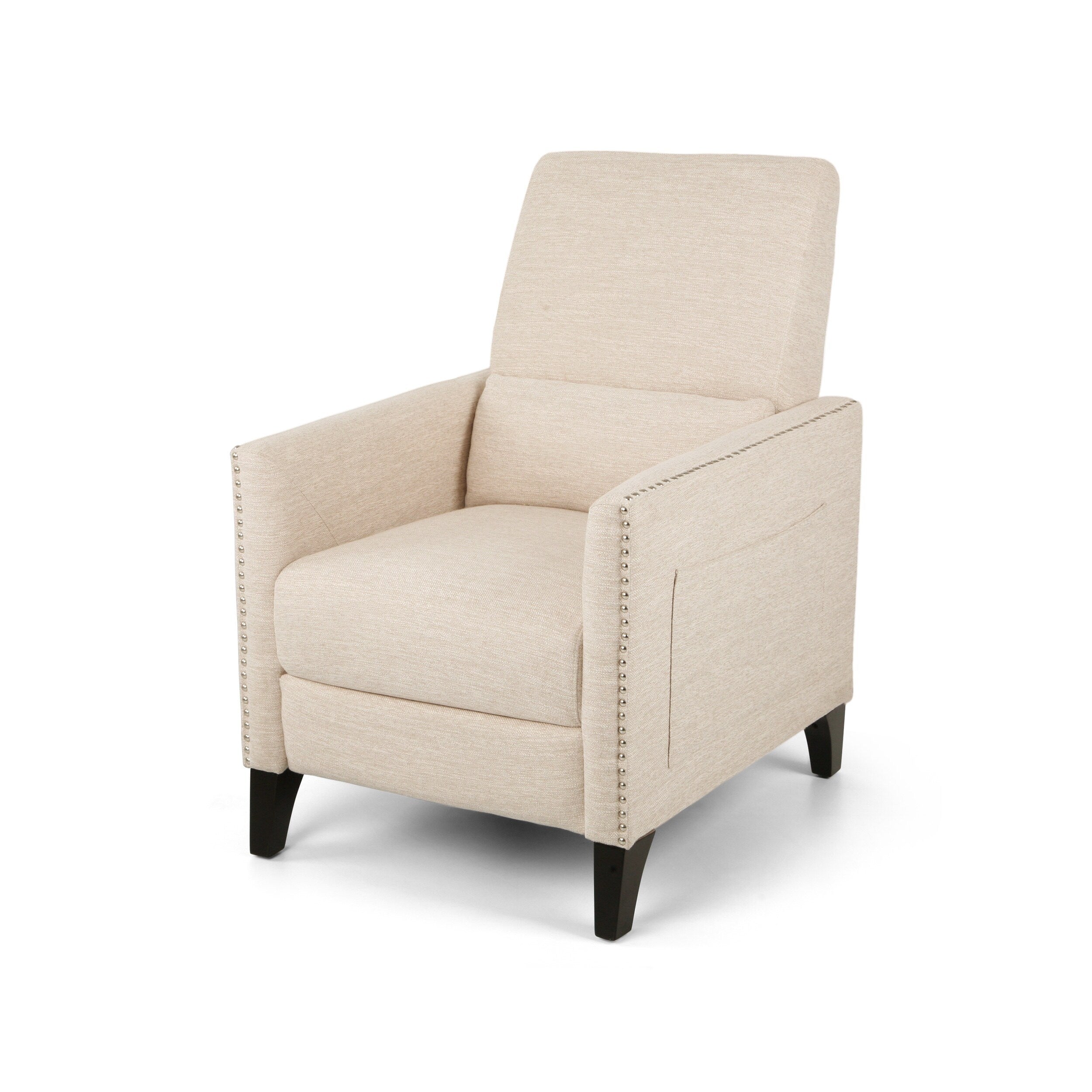 Fauteuil inclinable moderne en tissu beige avec repose-pieds, clous décoratifs et pieds en bouleau