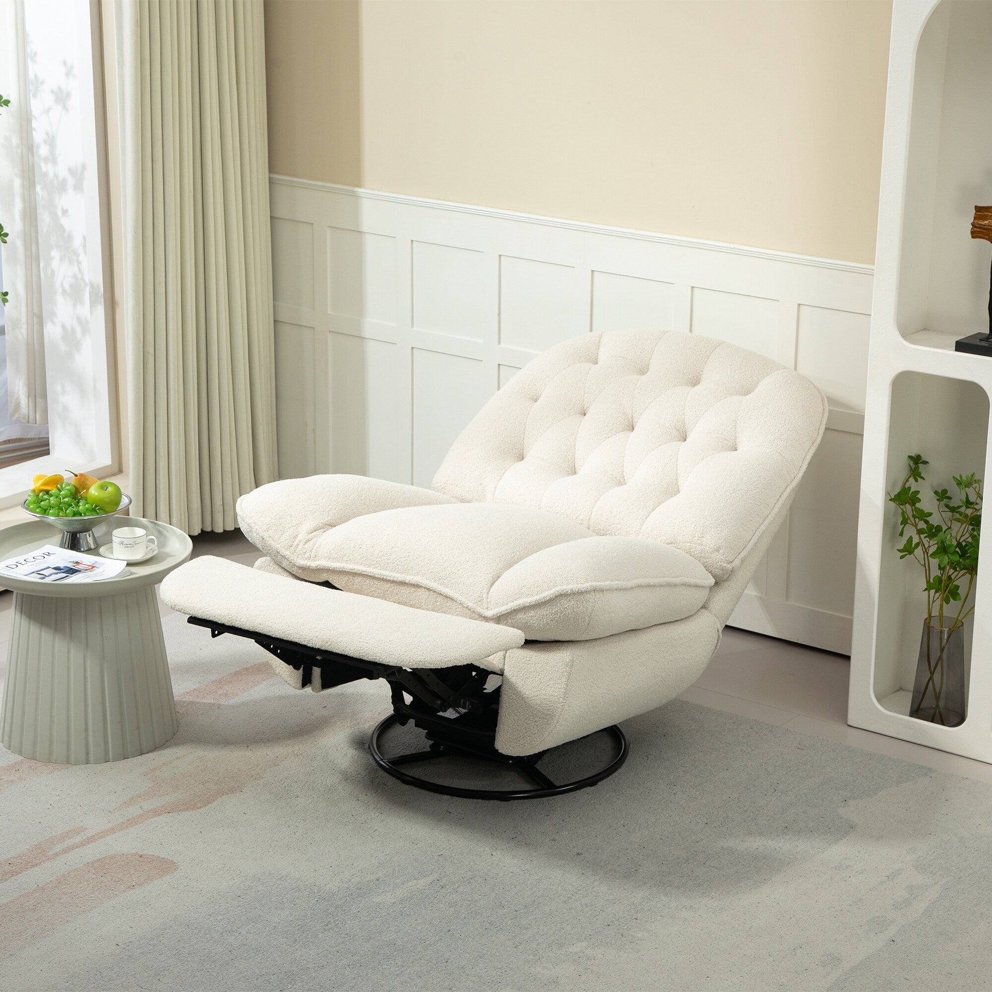 Fauteuil inclinable manuel pivotant à 360°, rembourré en chenille beige surdimensionnée avec repose-pieds allongé et dossier capitonné