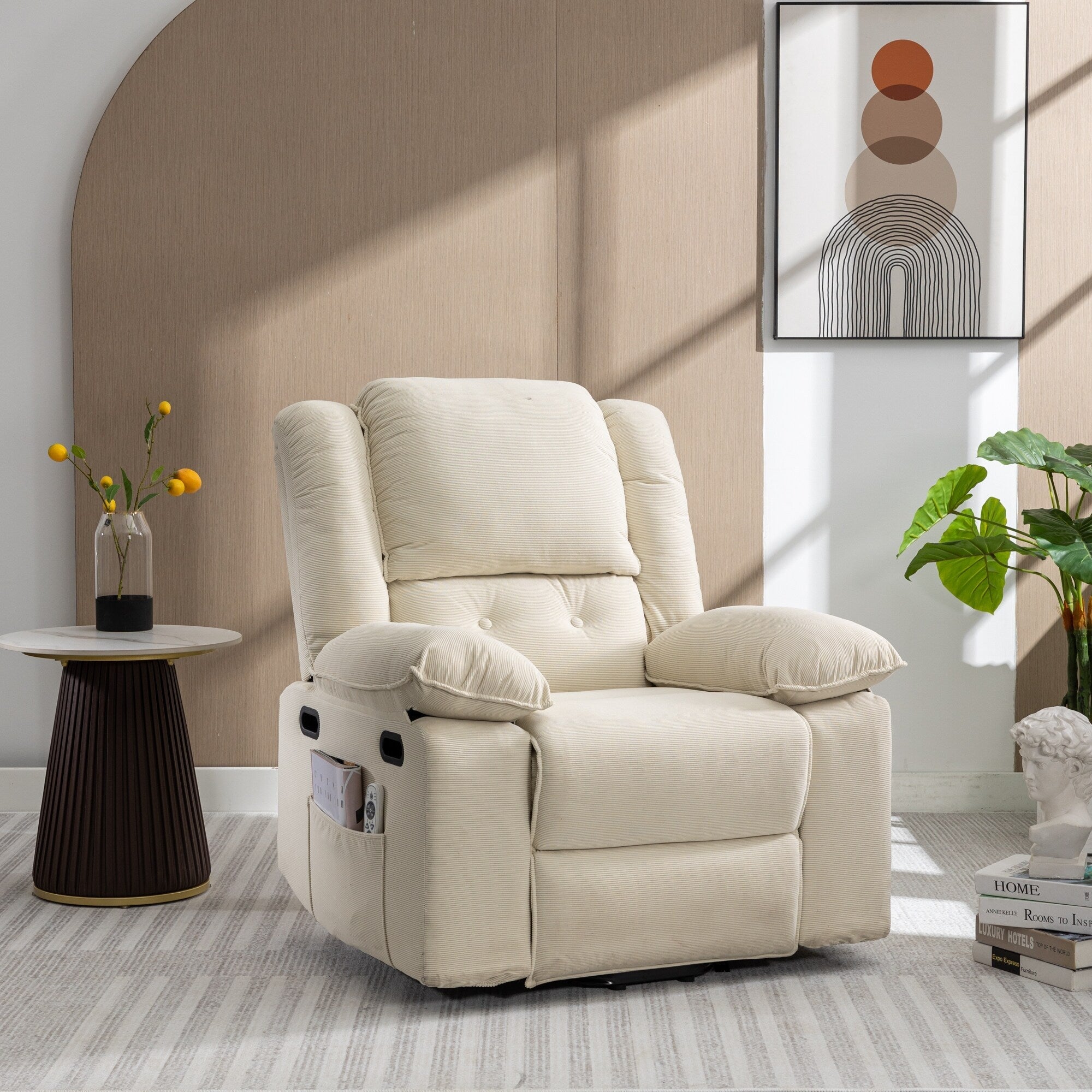 Fauteuil inclinable électrique beige avec massage, chauffage et accoudoirs rétractables