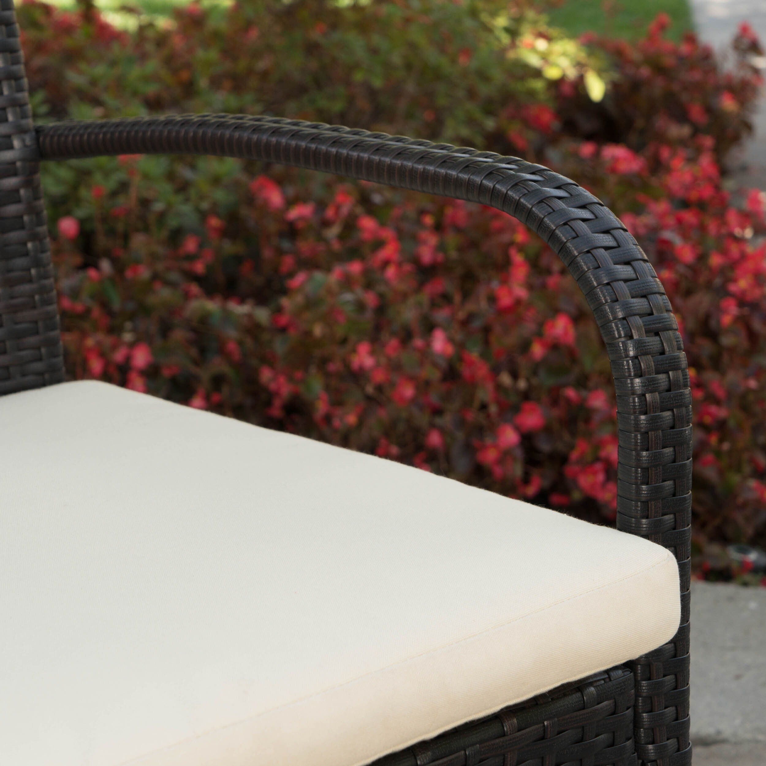 Ensemble de salle à manger d'extérieur en bois Betsys 6 pièces par Christopher Knight Home