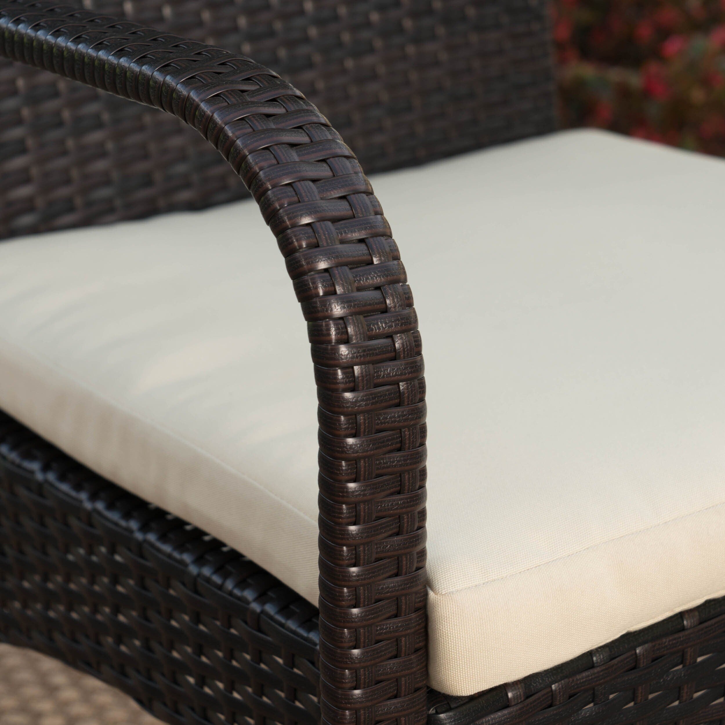 Ensemble de salle à manger d'extérieur en bois Betsys 6 pièces par Christopher Knight Home