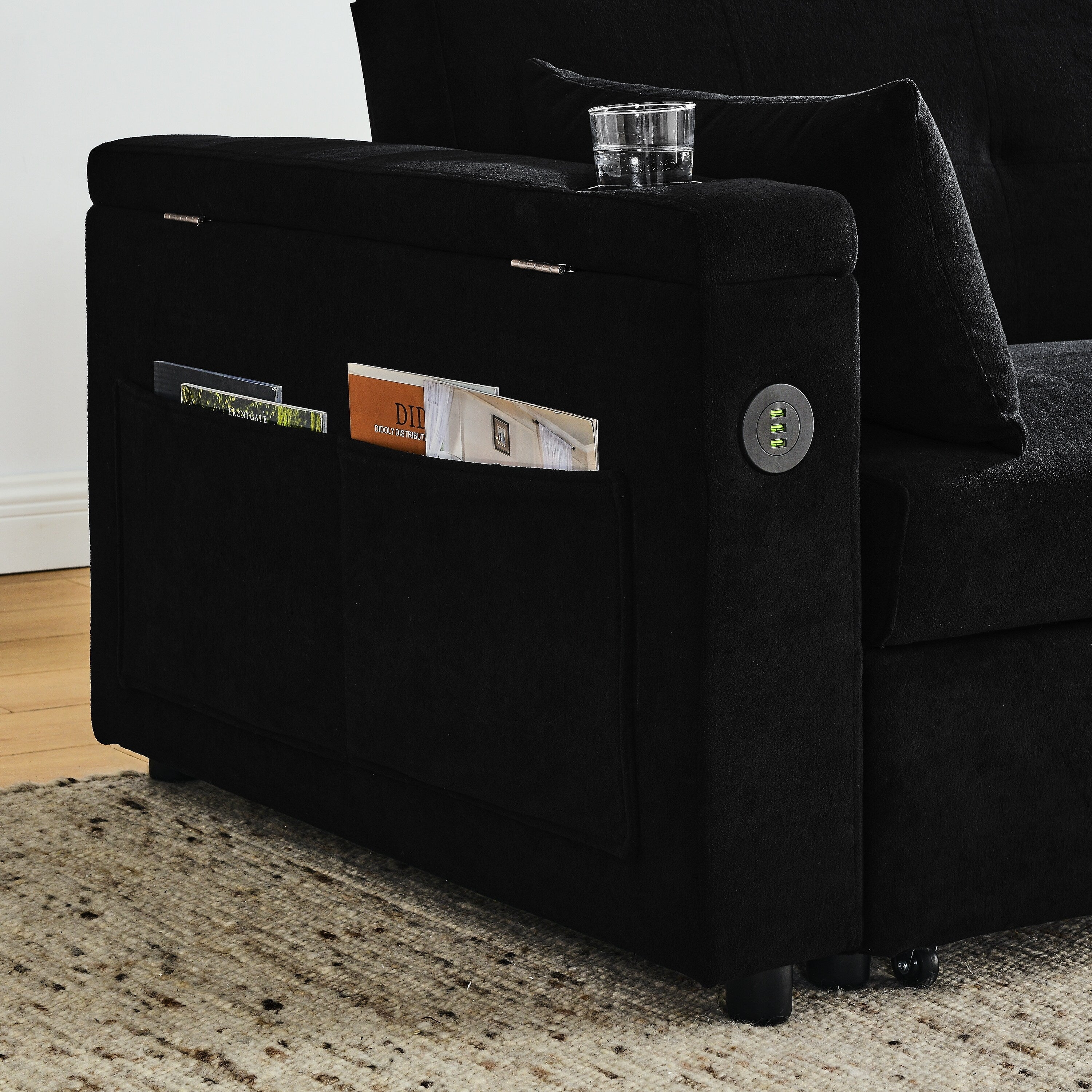 Canapé deux places en tissu noir 54'' : lit gigogne, rangement d'accoudoir et port de chargement USB