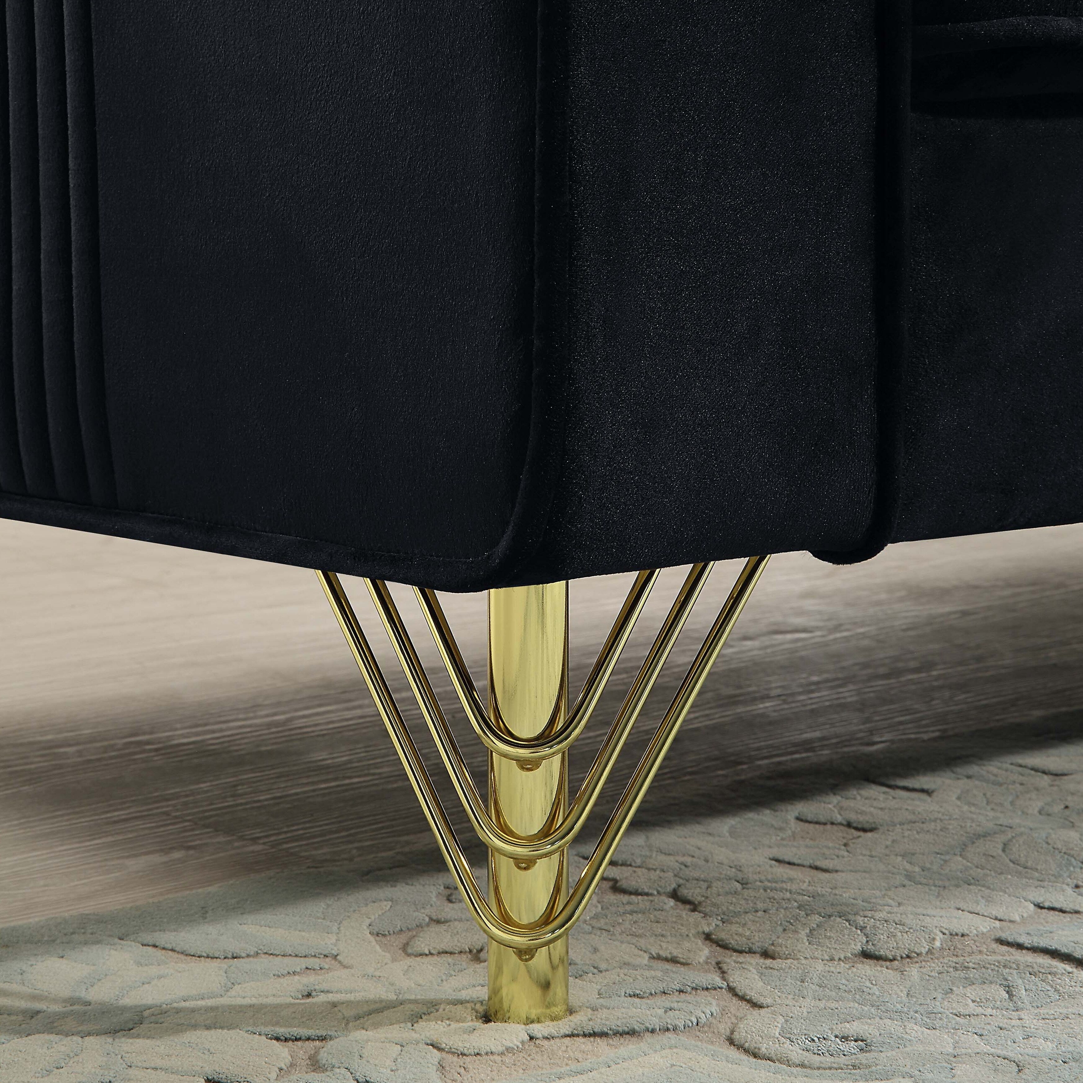 Canapé 3 places en velours noir 86.61 avec coussins et pieds en métal doré pour le salon