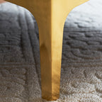 Canapé 3 places en L en velours bleu de 83 pouces avec dossier amovible, coussins en mousse souple, pieds et accoudoirs en métal