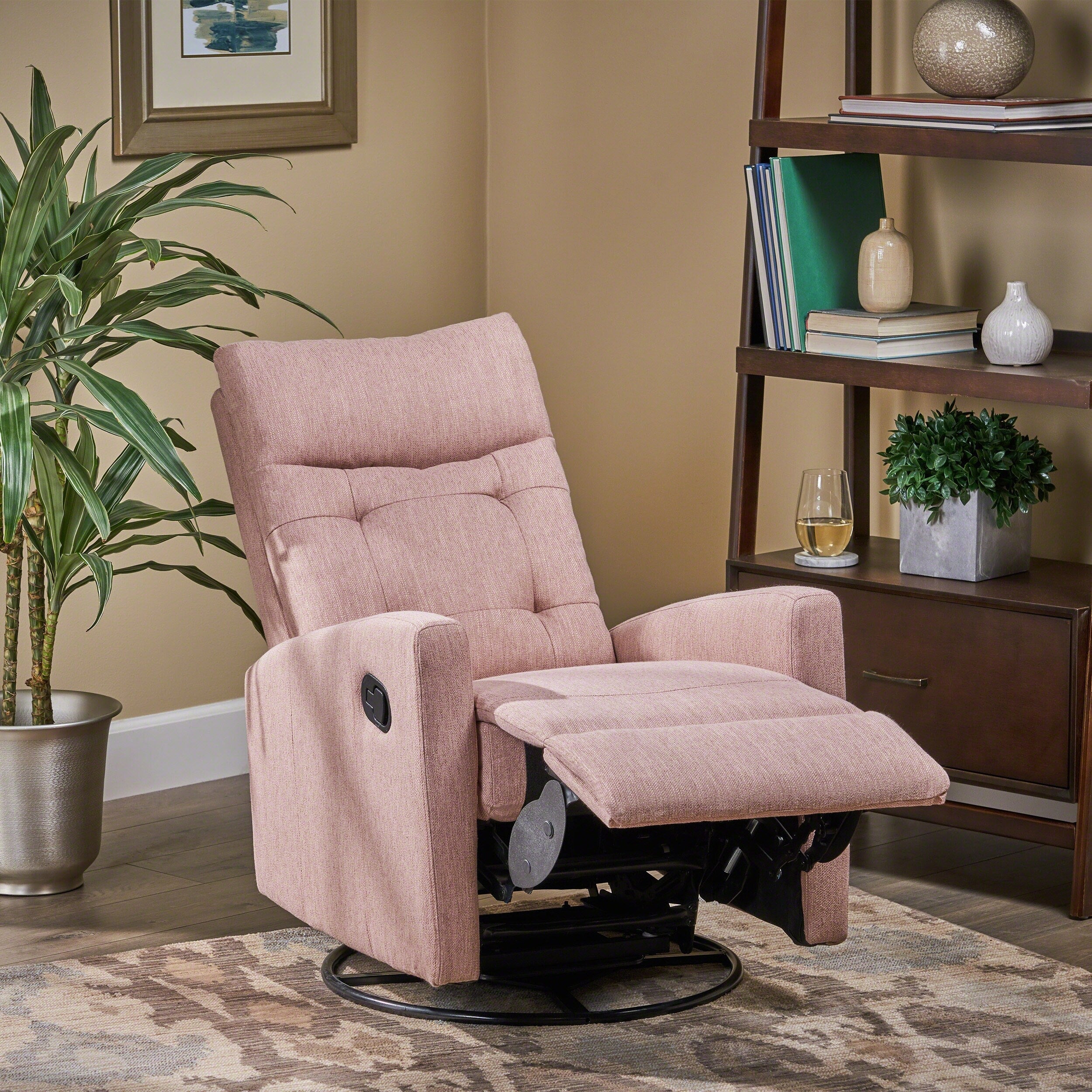 Fauteuil inclinable pivotant rembourré en tissu moderne Blush avec repose-pieds et dossier capitonné