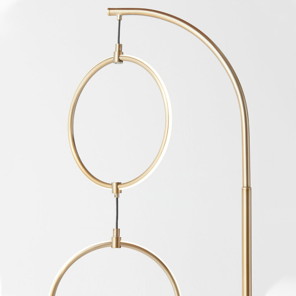 Lampadaire industriel Brightech Nova 74 po à 3 anneaux lumineux à DEL ultra-lumineux avec variateur à 3 voies