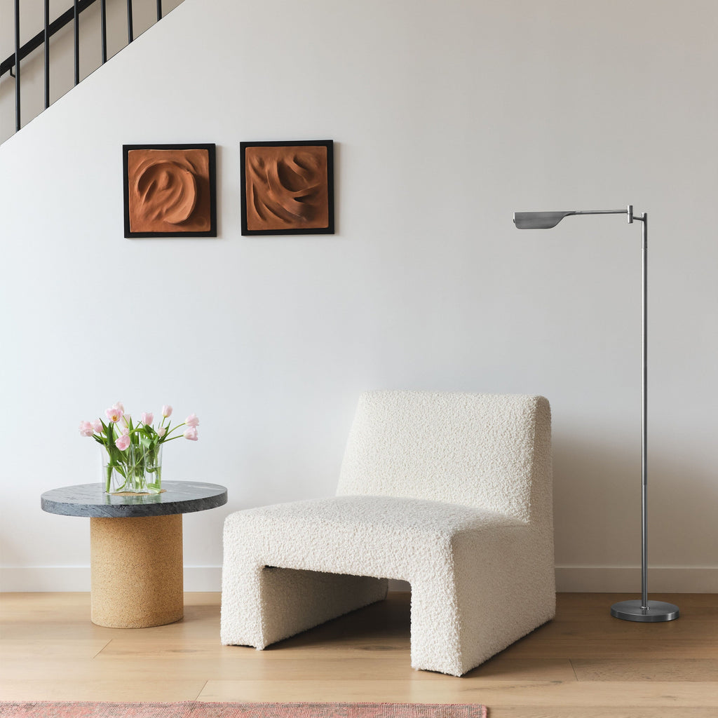 Lampadaire LED industriel Brightech Leaf de 53 po à intensité variable à 3 voies avec abat-jour empire en métal laiton