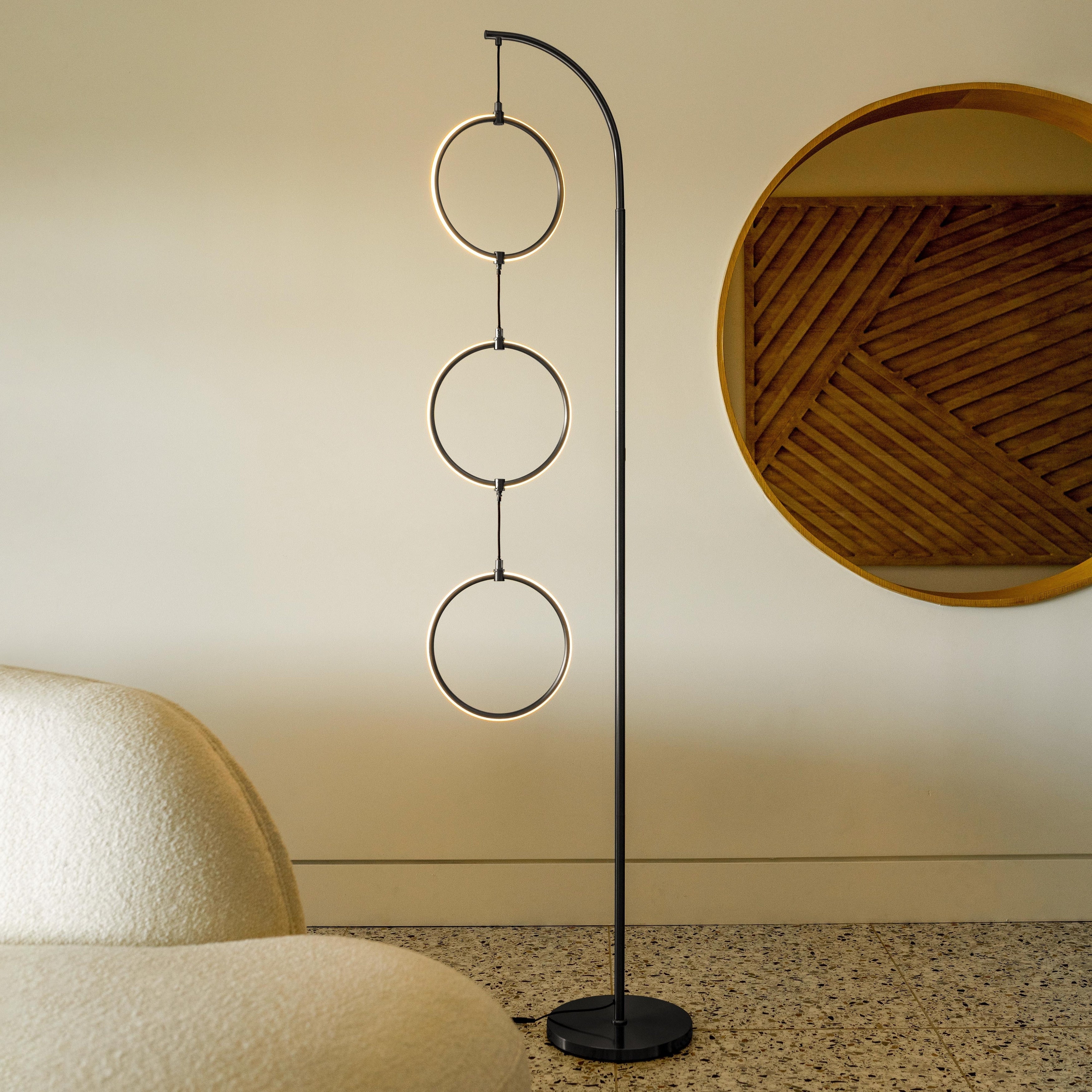 Lampadaire industriel Brightech Nova 74 po à 3 anneaux lumineux à DEL ultra-lumineux avec variateur à 3 voies