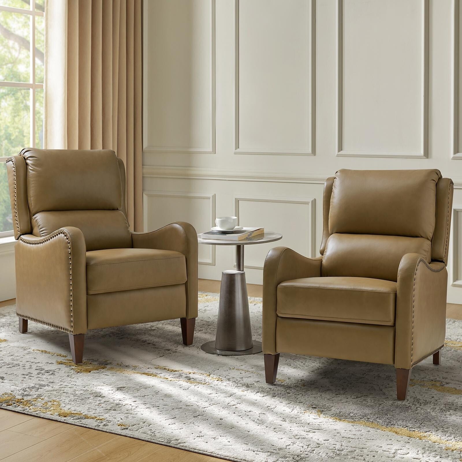Fauteuil inclinable moderne Brigida en cuir véritable avec garniture cloutée et repose-pieds réglable, lot de 2 par HULALA HOME