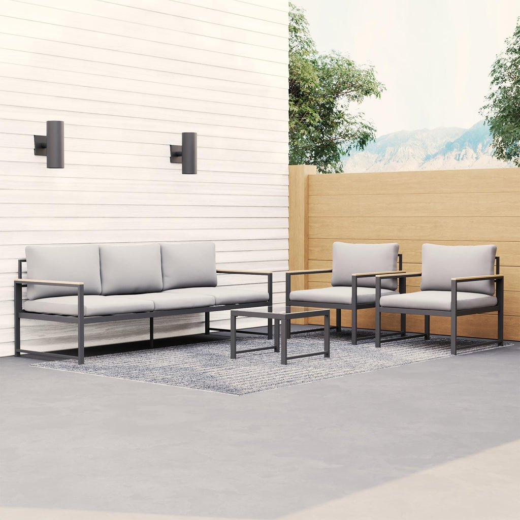 Chaise d'appoint d'extérieur en métal Brookside Meg avec coussins