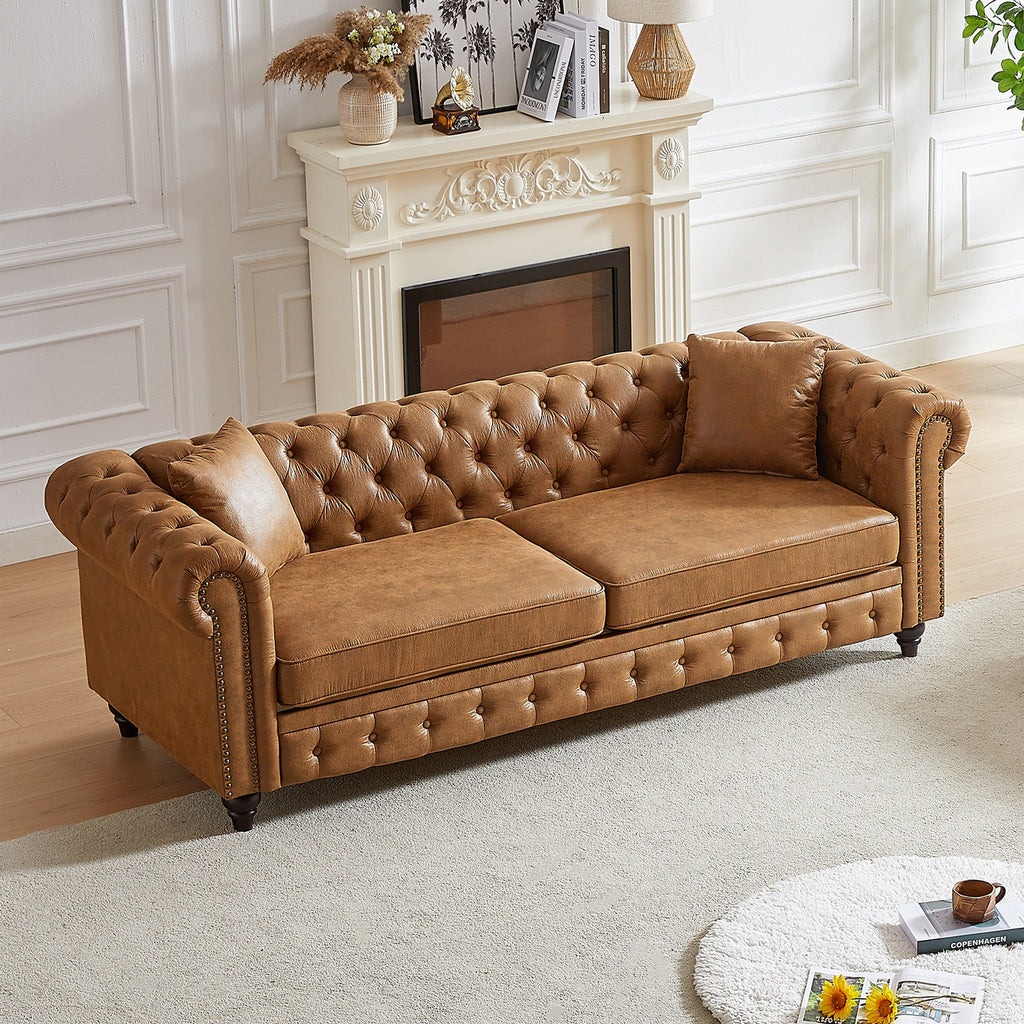 Canapé Chesterfield 3 places en tissu technique marron 85,5 avec accoudoirs roulés et 2 coussins pour le salon