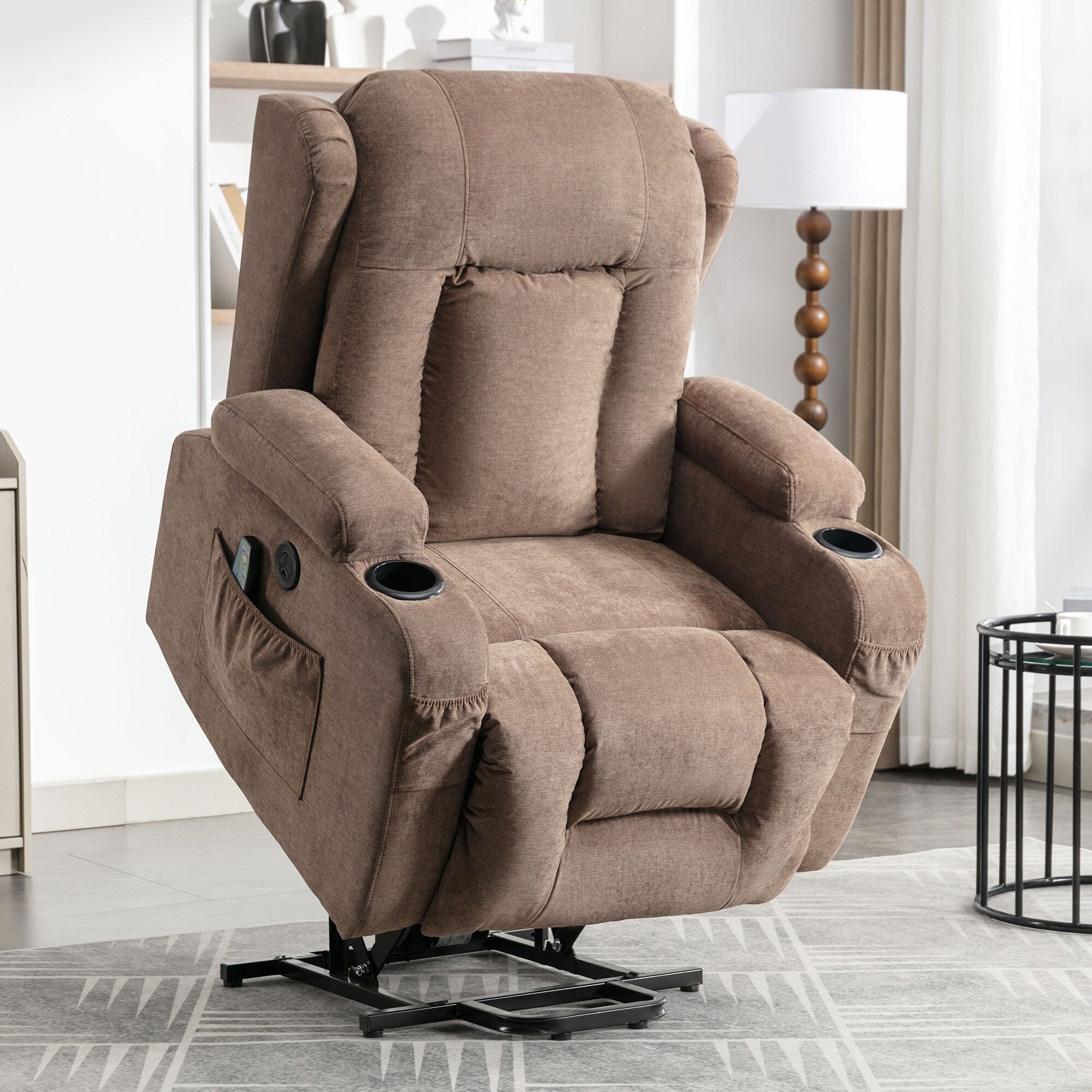 Fauteuil inclinable électrique marron avec chauffage, massage, port USB, poche latérale et inclinaison réglable pour un confort optimal au salon