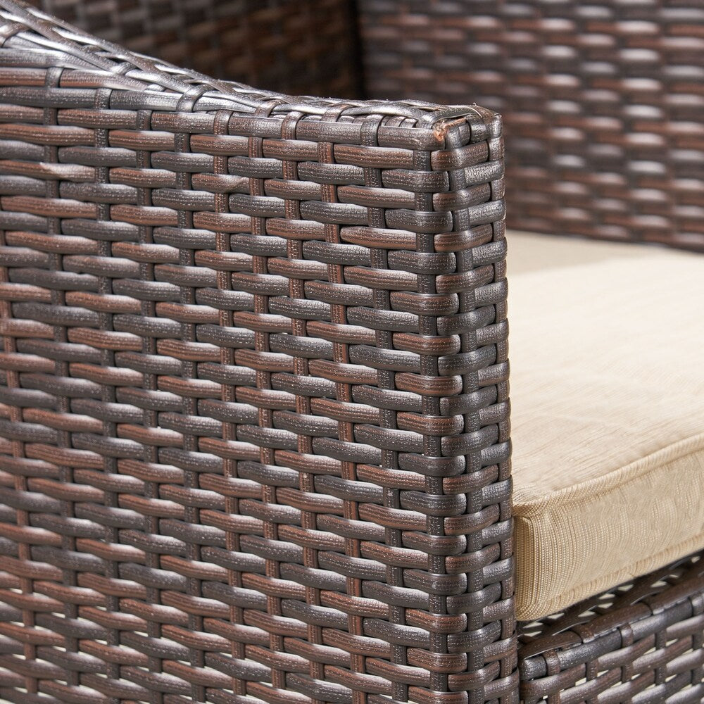 Ensemble de salle à manger d'extérieur Calero 6 pièces en bois et osier avec chaises et banc par Christopher Knight Home