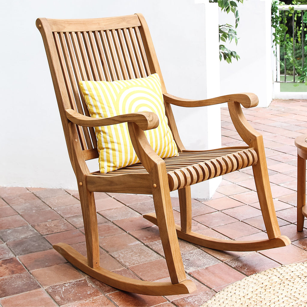 Ensemble de 3 chaises à bascule d'extérieur Cambridge Casual Chara en teck