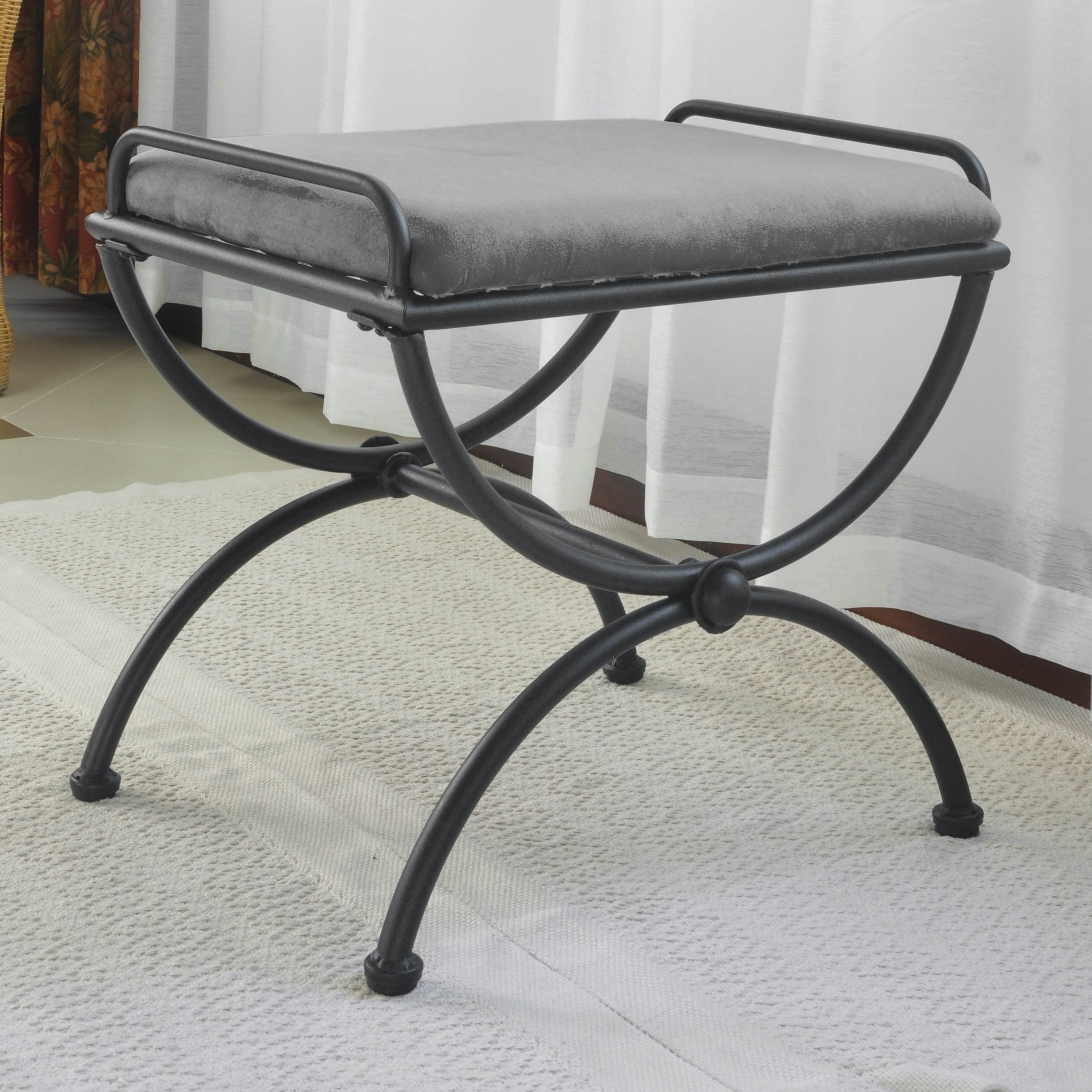 Tabouret de coiffeuse Cambridge Iron avec coussin