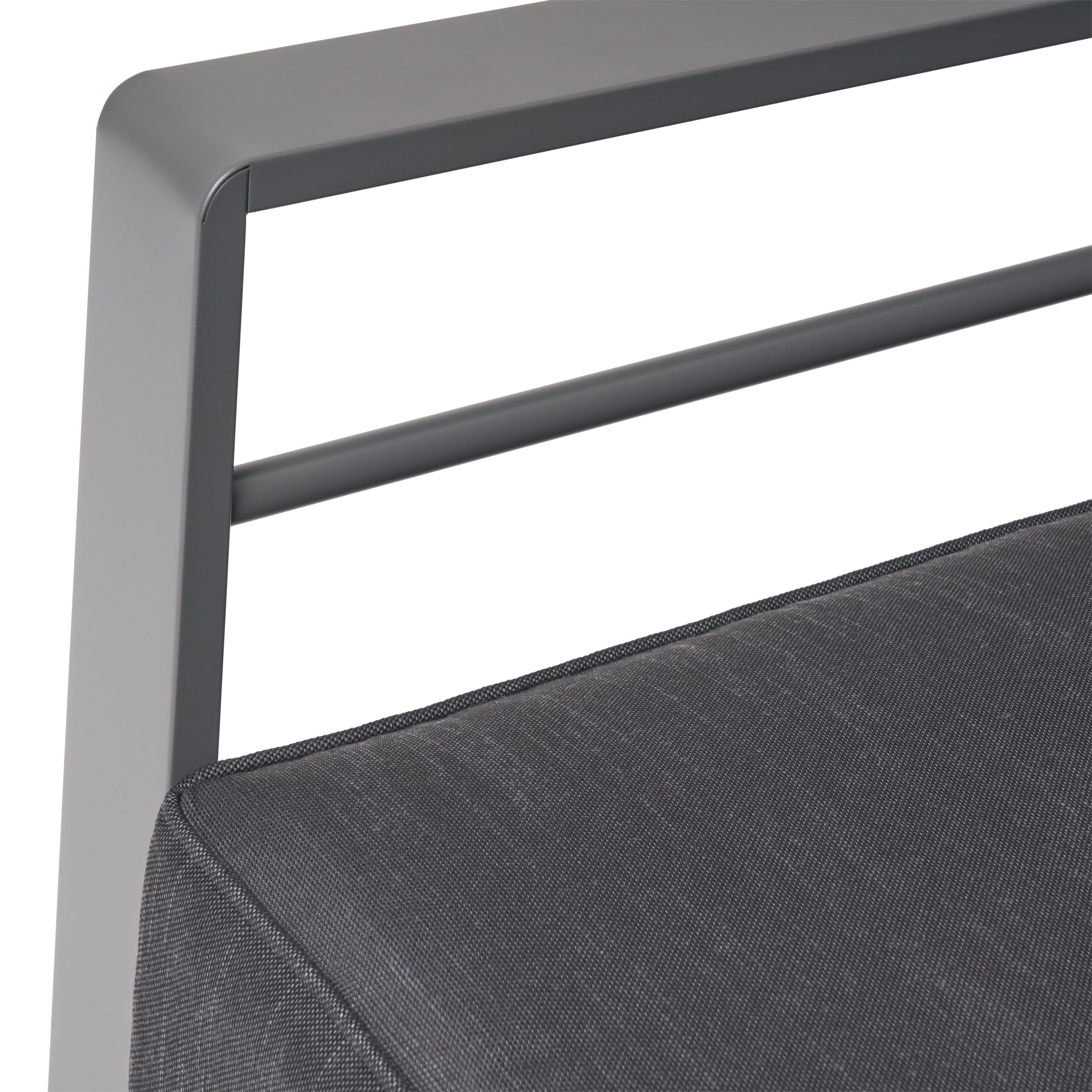 Ensemble de chaises et table club d'extérieur en aluminium Cape Coral 2 places par Christopher Knight Home