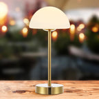Lampe de table LED intégrée rechargeable sans fil Carson 12,5 cm, style minimaliste moderne, en fer, nickel/blanc, par JONATHAN Y