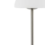 Lampe de table LED intégrée rechargeable sans fil Carson 12,5 cm, style minimaliste moderne, en fer, nickel/blanc, par JONATHAN Y