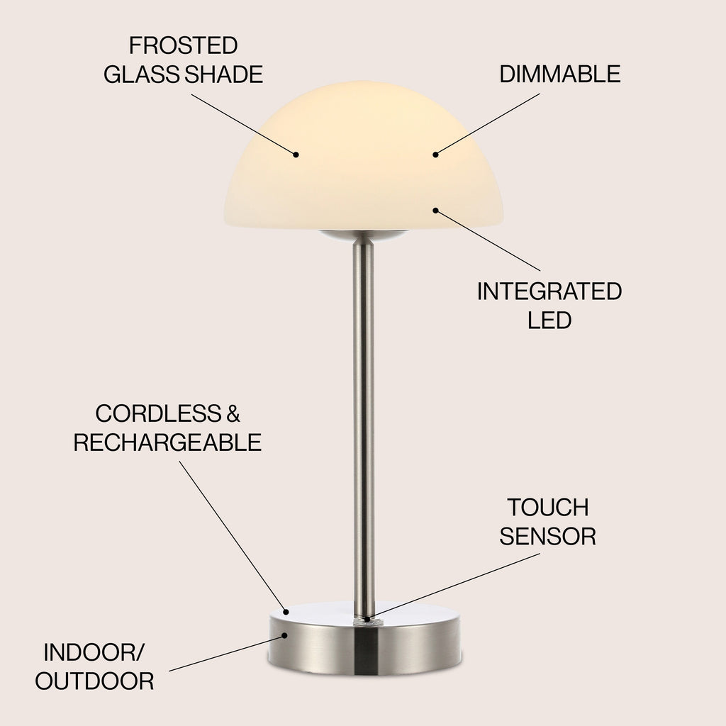 Lampe de table LED intégrée rechargeable sans fil Carson 12,5 cm, style minimaliste moderne, en fer, nickel/blanc, par JONATHAN Y