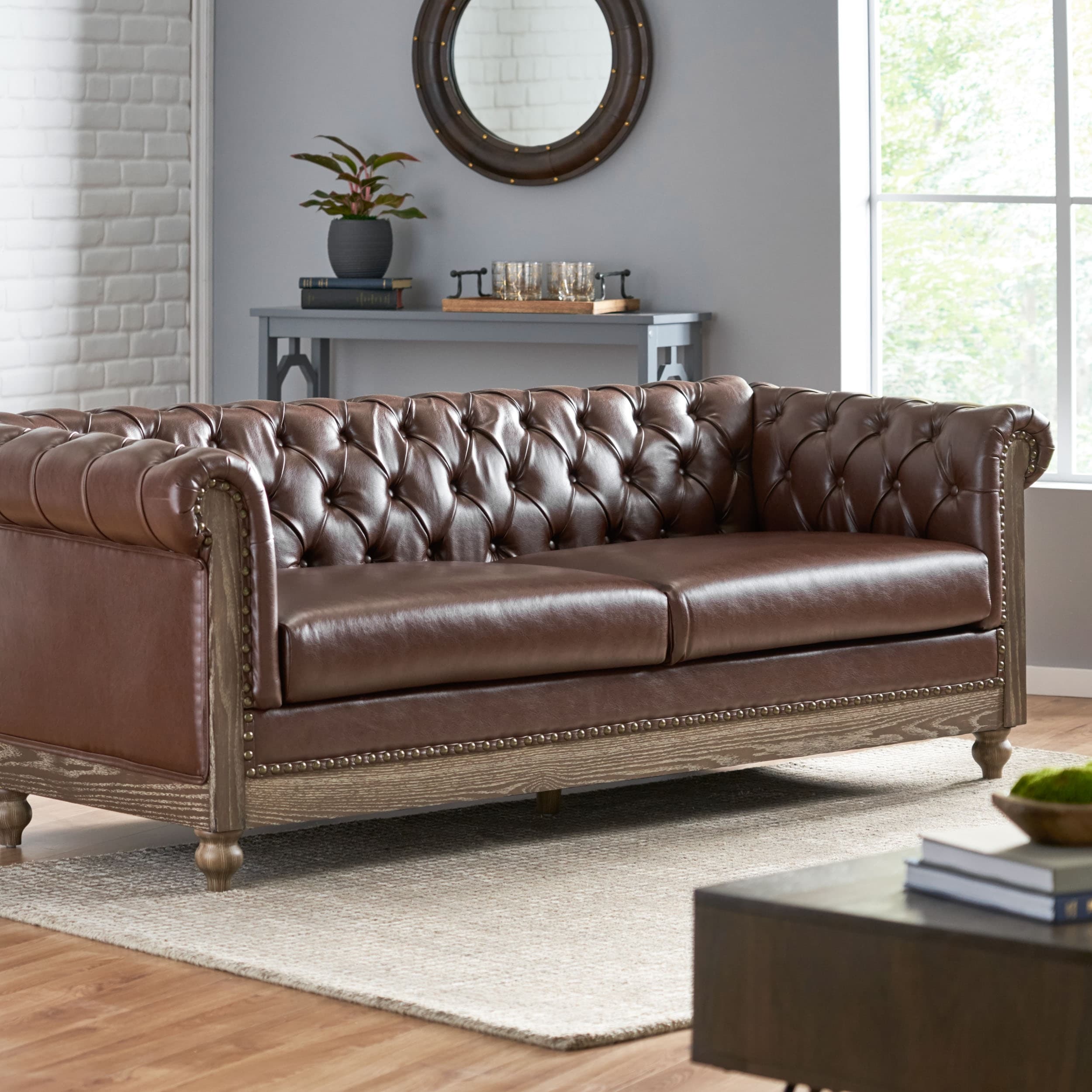 Canapé Chesterfield Castalia avec garniture cloutée par Christopher Knight Home - 78,75 L x 33,50 l x 28,00 H