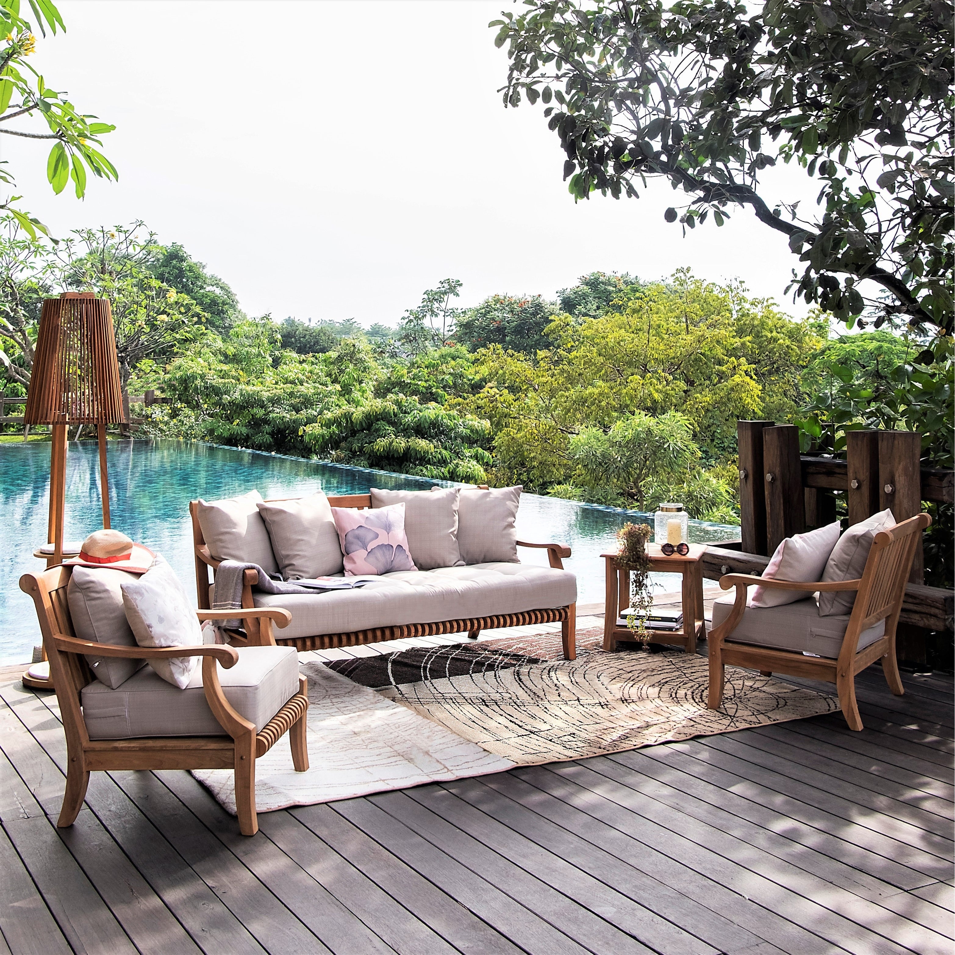 Ensemble de conversation Cambridge Casual Chara 4 pièces en teck pour patio