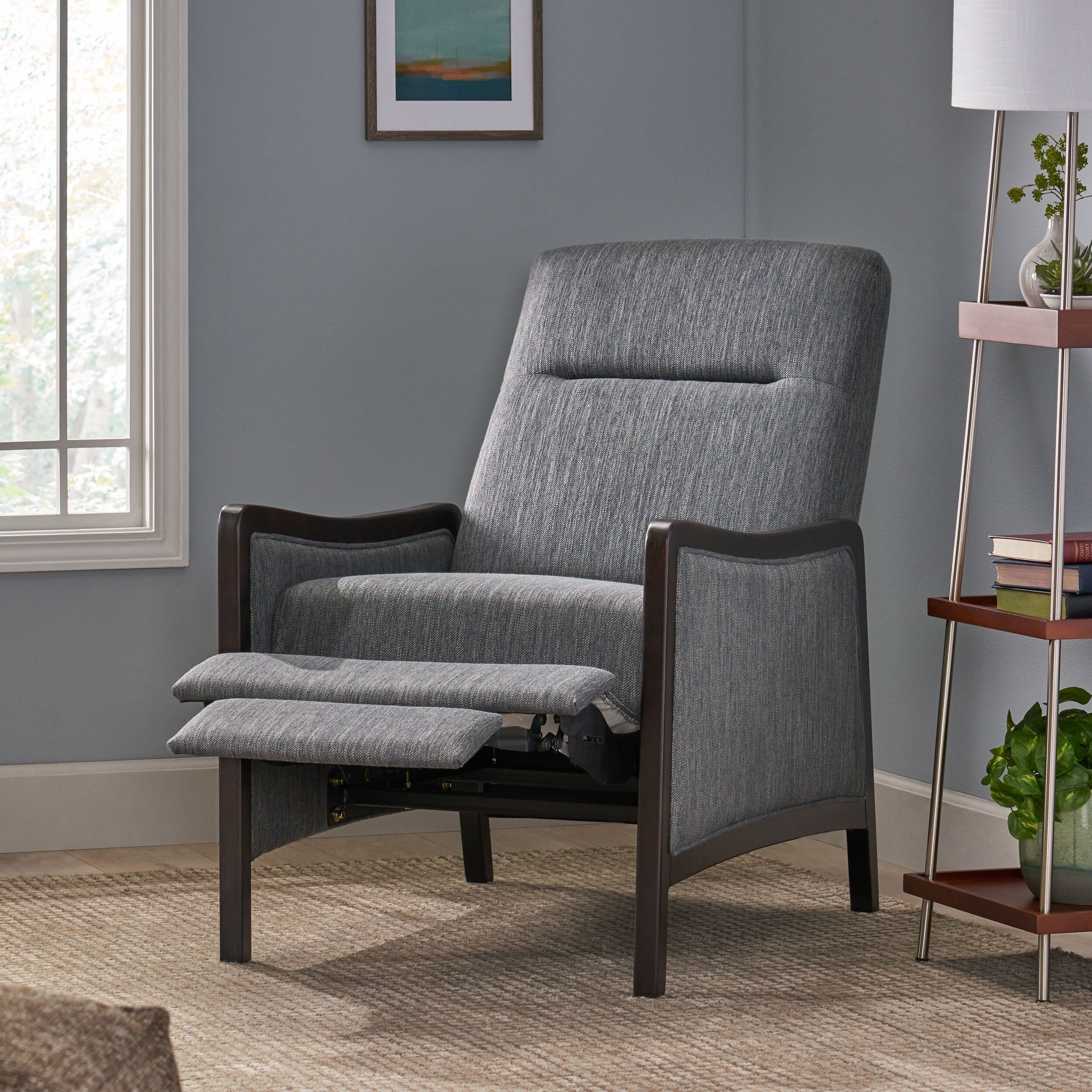 Fauteuil inclinable rembourré de style Mid-Century, couleur anthracite, avec repose-pieds et cadre en bois de bouleau