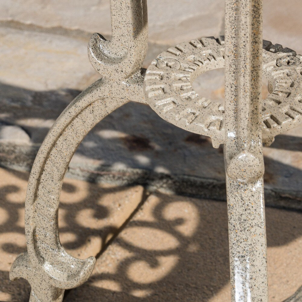 Ensemble de bistrot Charleston en aluminium et cuivre par Christopher Knight Home