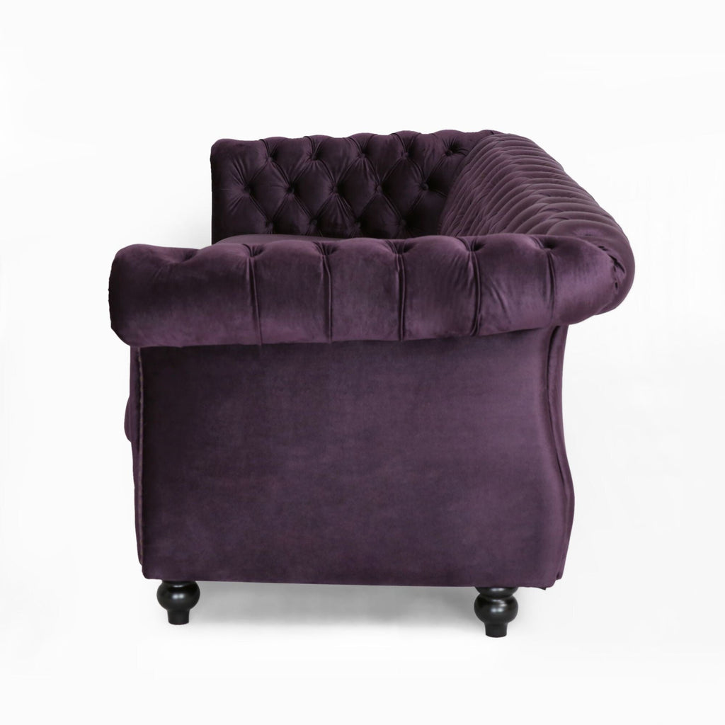 Canapé Chesterfield 3 places capitonné à boutons 84,75 avec clous et pieds en bois pour le salon