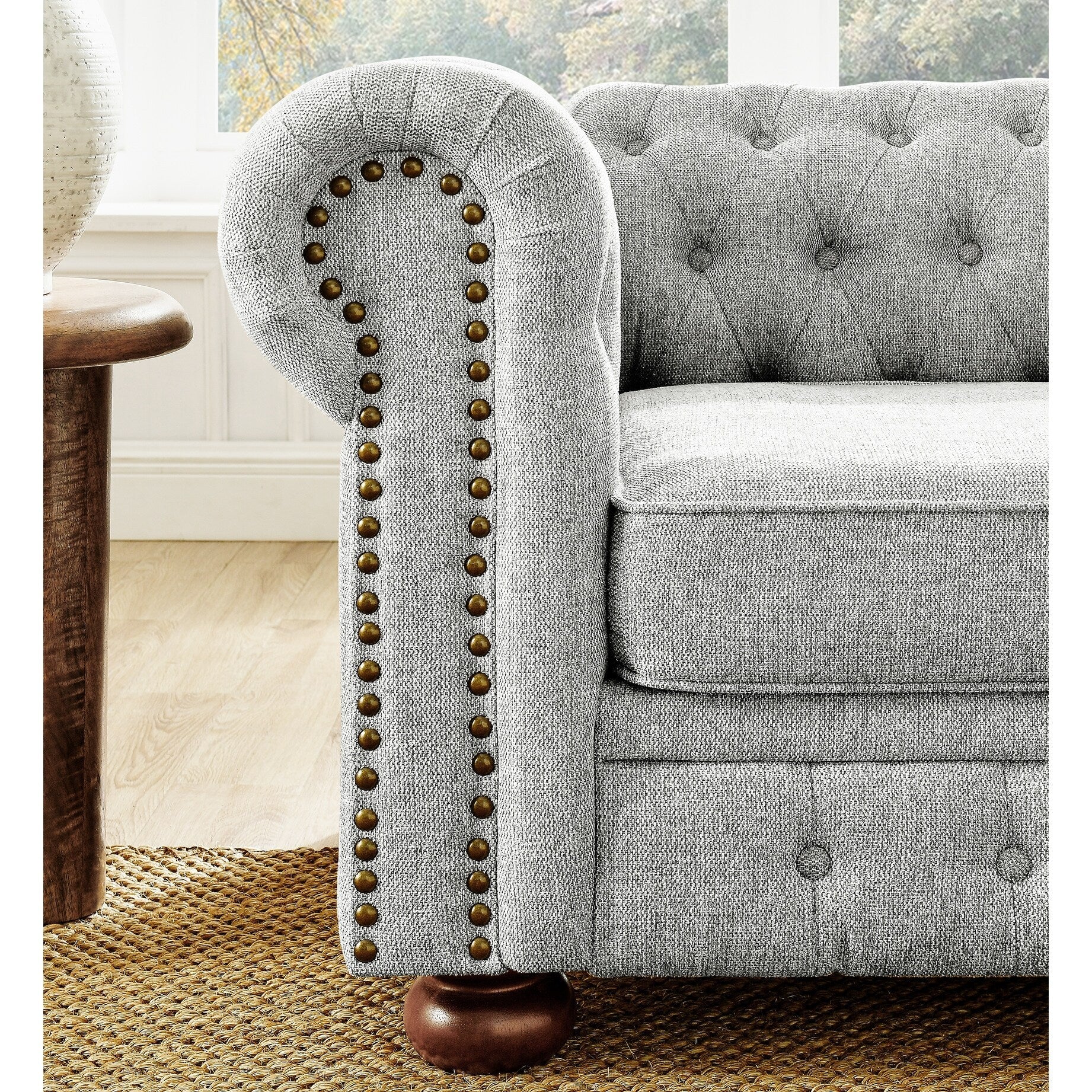 Canapé Chesterfield capitonné 3 places en PU avec accoudoirs à volutes et décoration cloutée