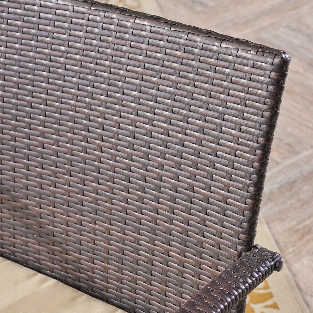 Ensemble de salle à manger d'extérieur Chilton 5 pièces en bois d'acacia et osier par Christopher Knight Home