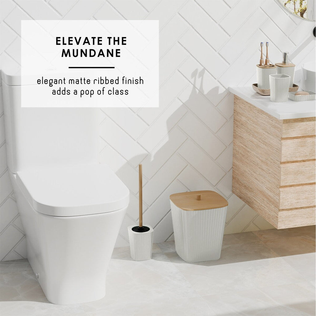 Ensemble d'accessoires de salle de bain en bambou Clara Clark avec rideau de douche, brosse de toilette, poubelle et distributeur de savon