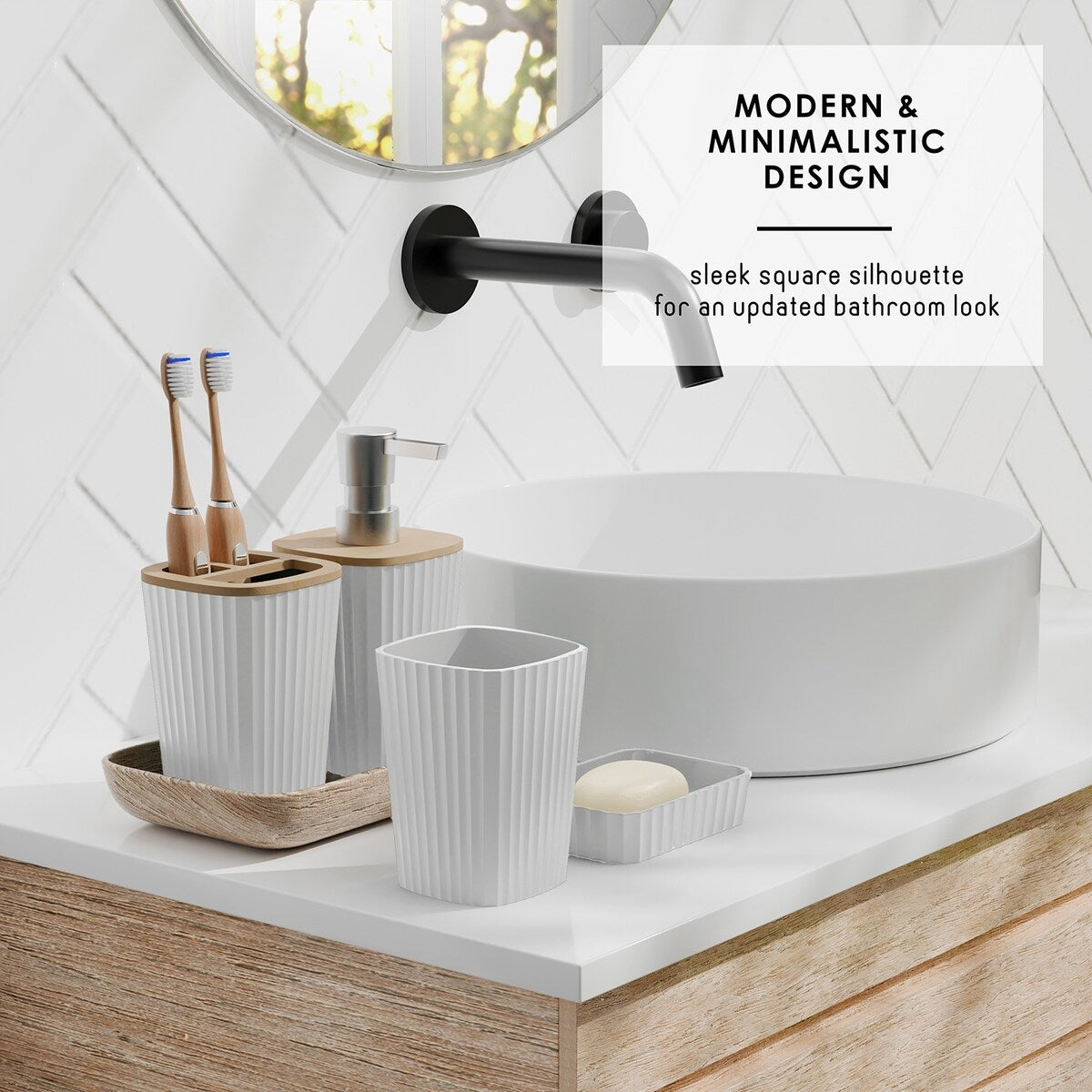 Ensemble d'accessoires de salle de bain en bambou Clara Clark avec rideau de douche, brosse de toilette, poubelle et distributeur de savon