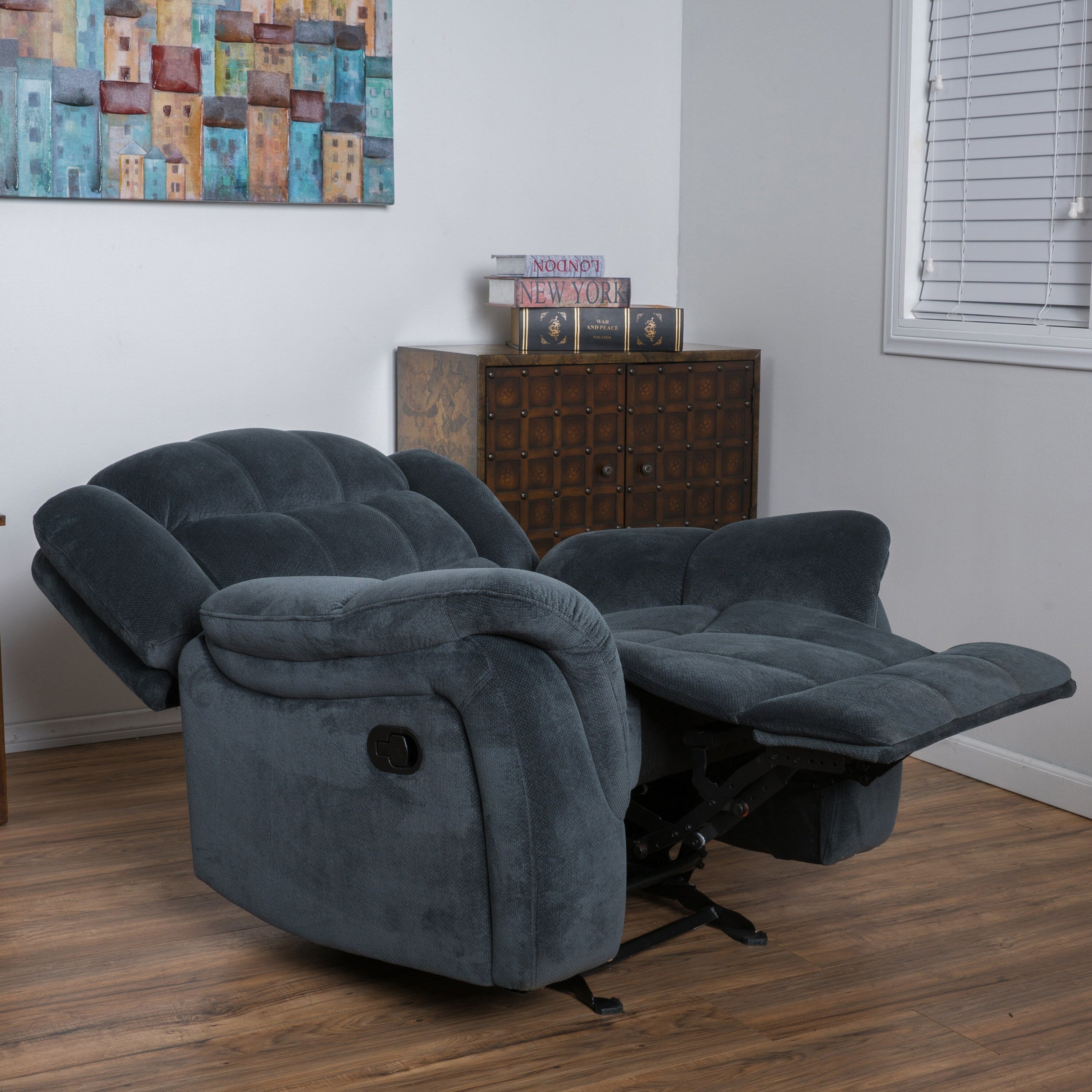 Fauteuil inclinable au design classique, tissu pelucheux en acier