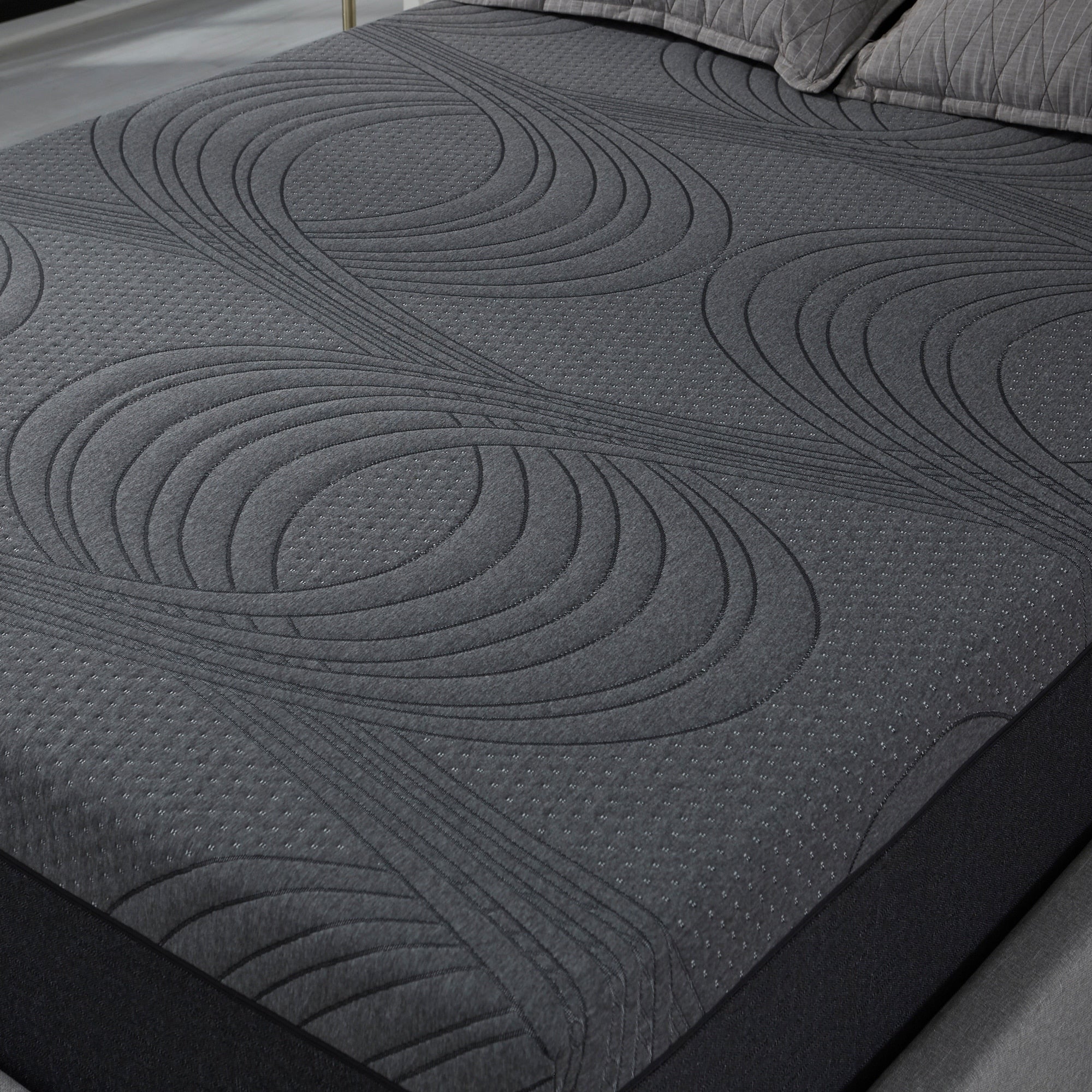 Matelas en mousse à mémoire de forme ComforPedic de BeautyRest 14 NRO