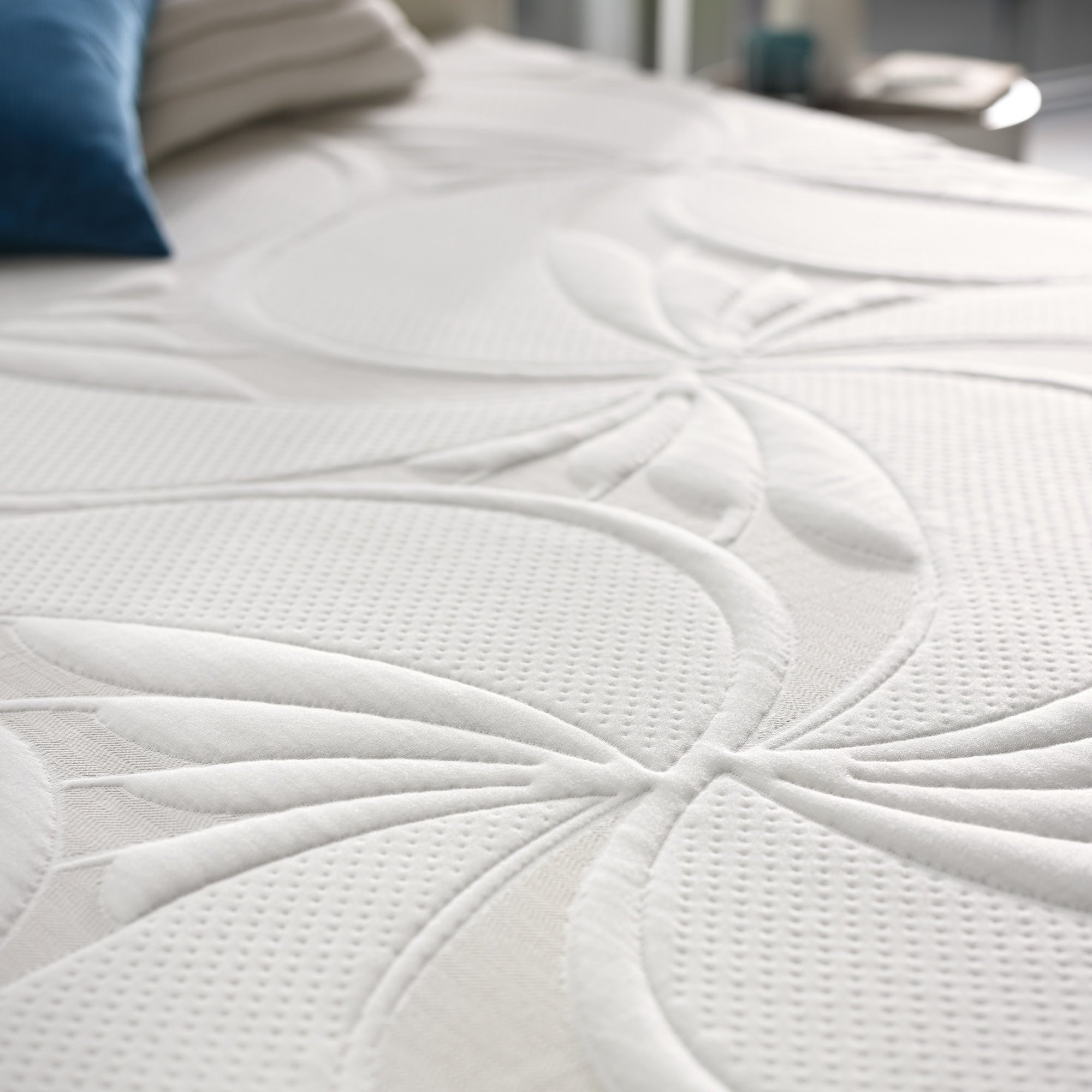 ComforPedic de Beautyrest Choisissez votre ensemble de matelas en mousse à mémoire de forme gel Comfort de 12 pouces