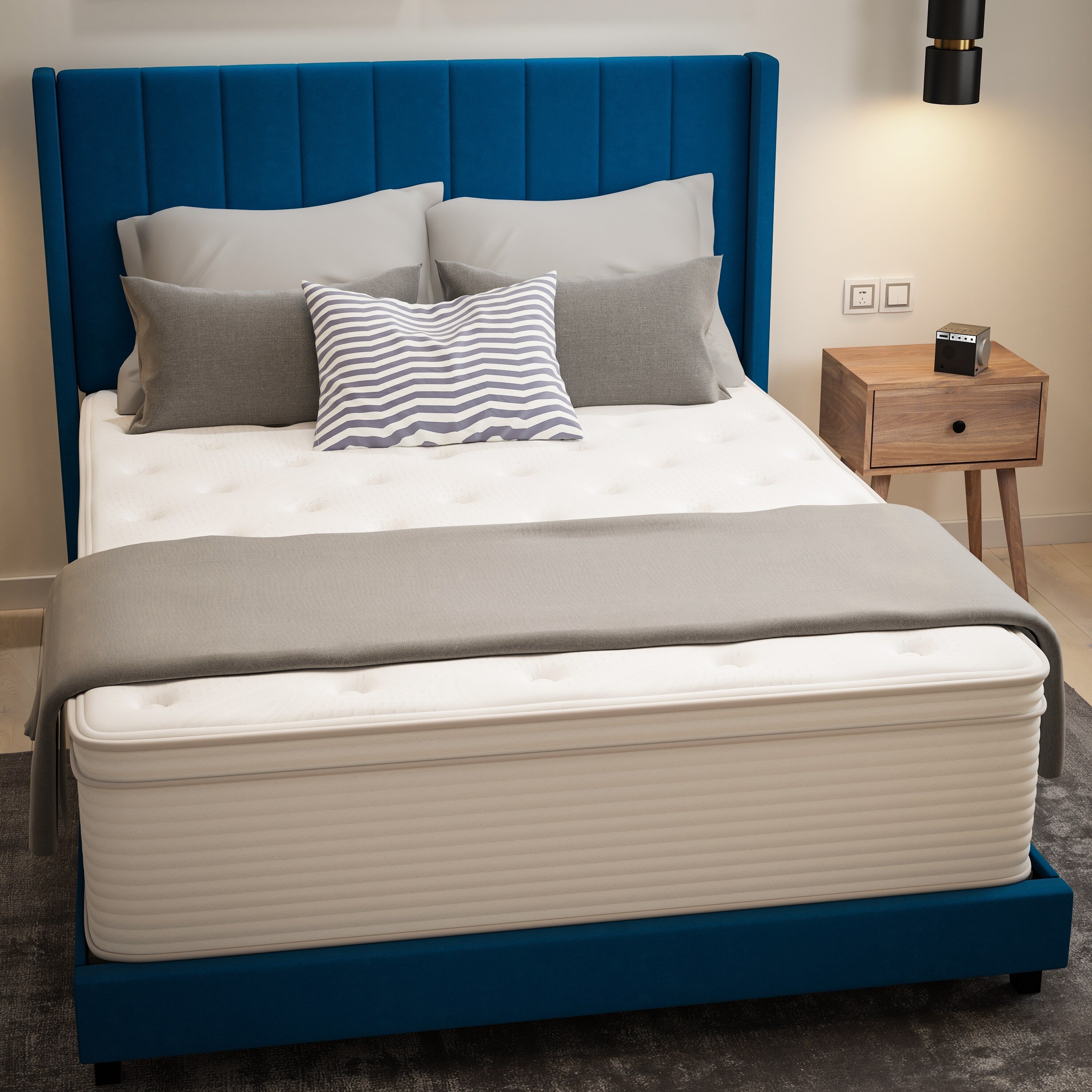 Matelas hybride commercial en mousse à mémoire de forme et ressorts ensachés dans une boîte