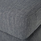 Canapé 3 places contemporain avec pieds en bois élégants et revêtement moelleux - Parfait pour les espaces de vie modernes